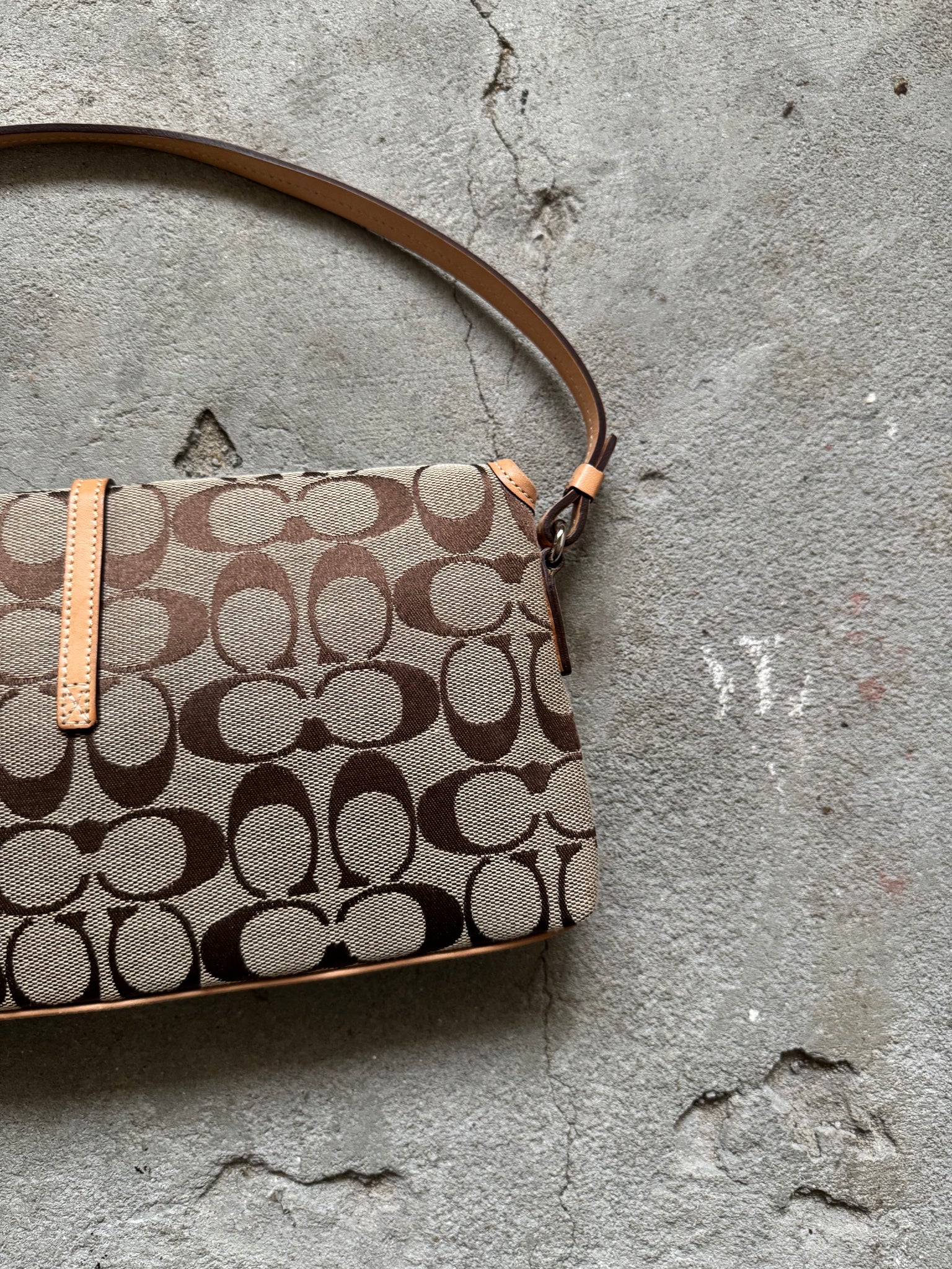 Coach Signature Demi Clip Baguette Beige Shoulder Bag