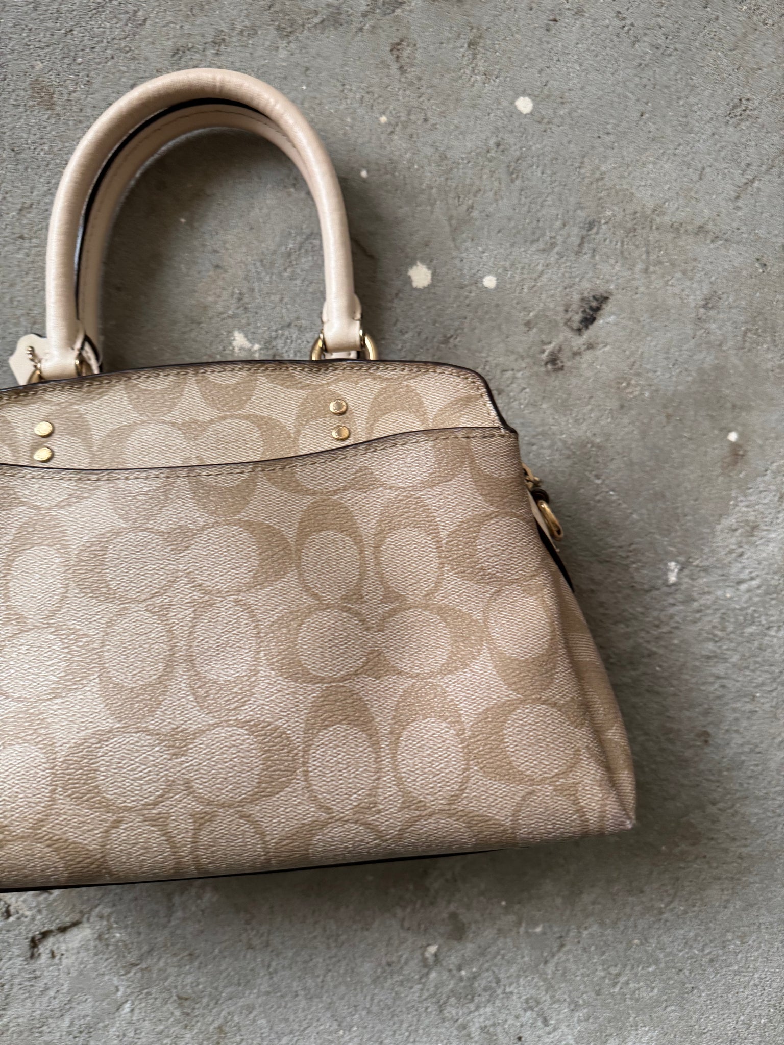 Coach Signature Lillie Carryall Hand Bag Beige