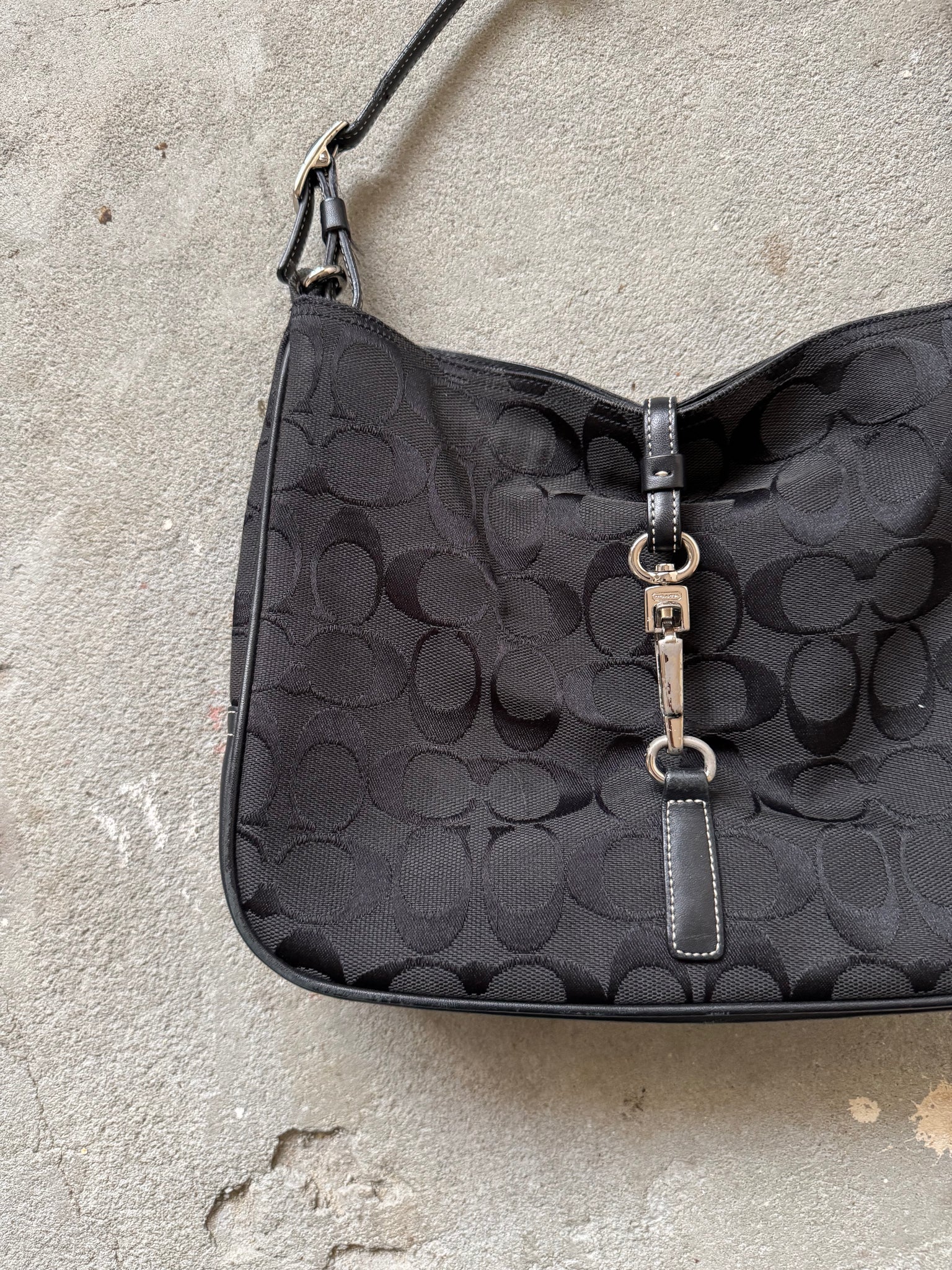 Coach Hobo Signature Clip Canvas Handbag 'Black'