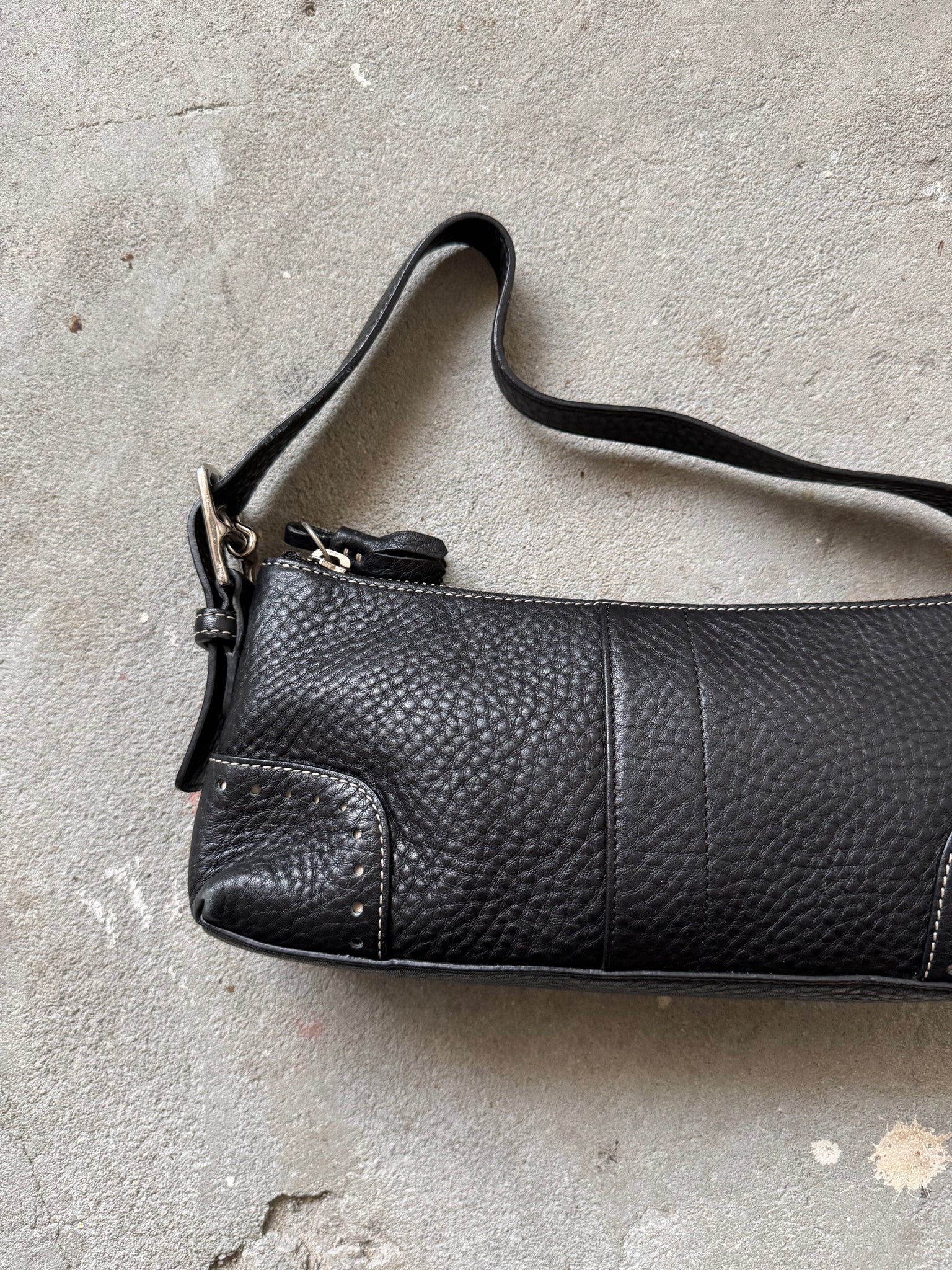 Coach Signature Hampton Baguette Leather ShoulderBag Black