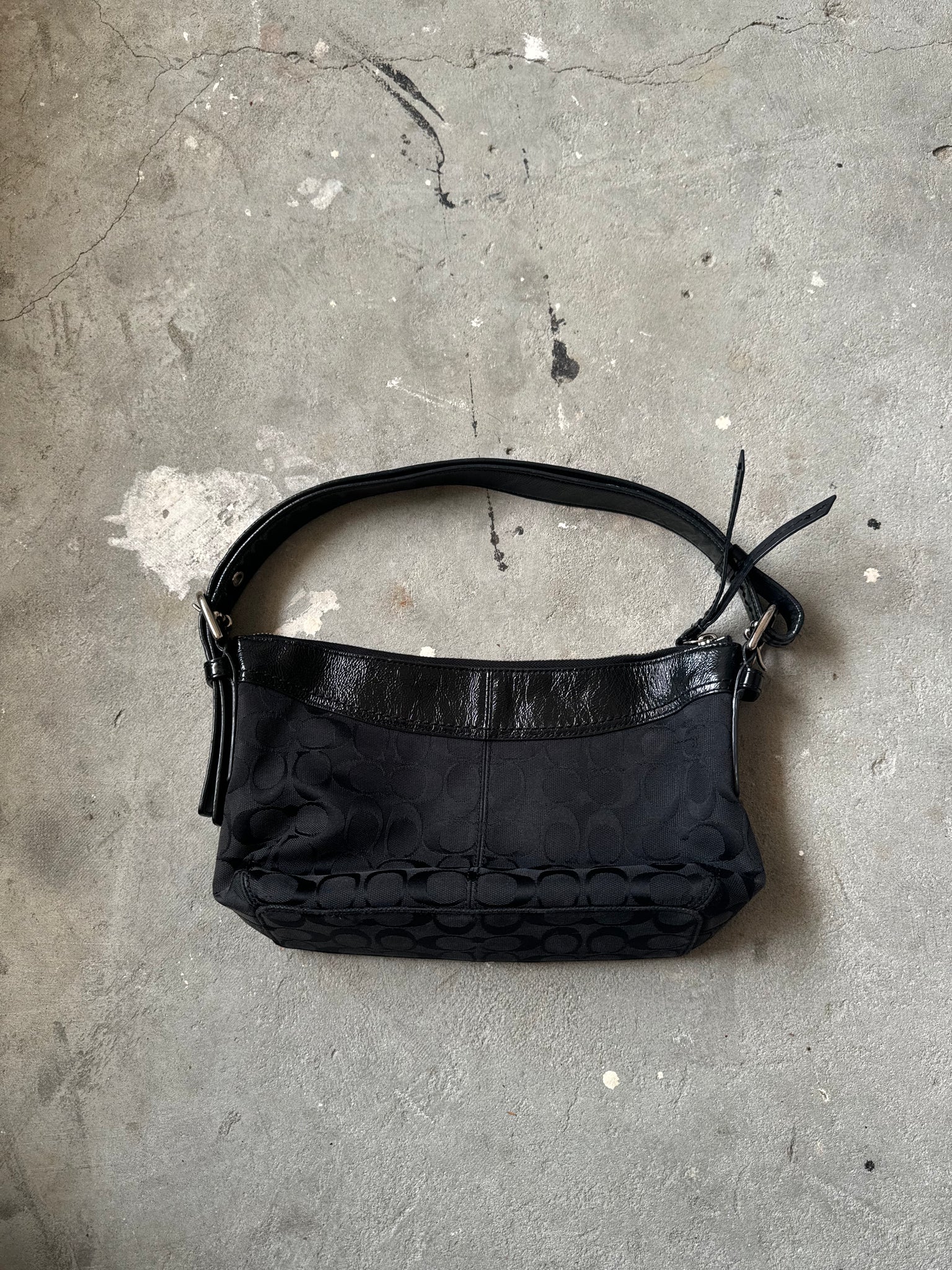 Coach Signature Hobo Shoulder Bag Black