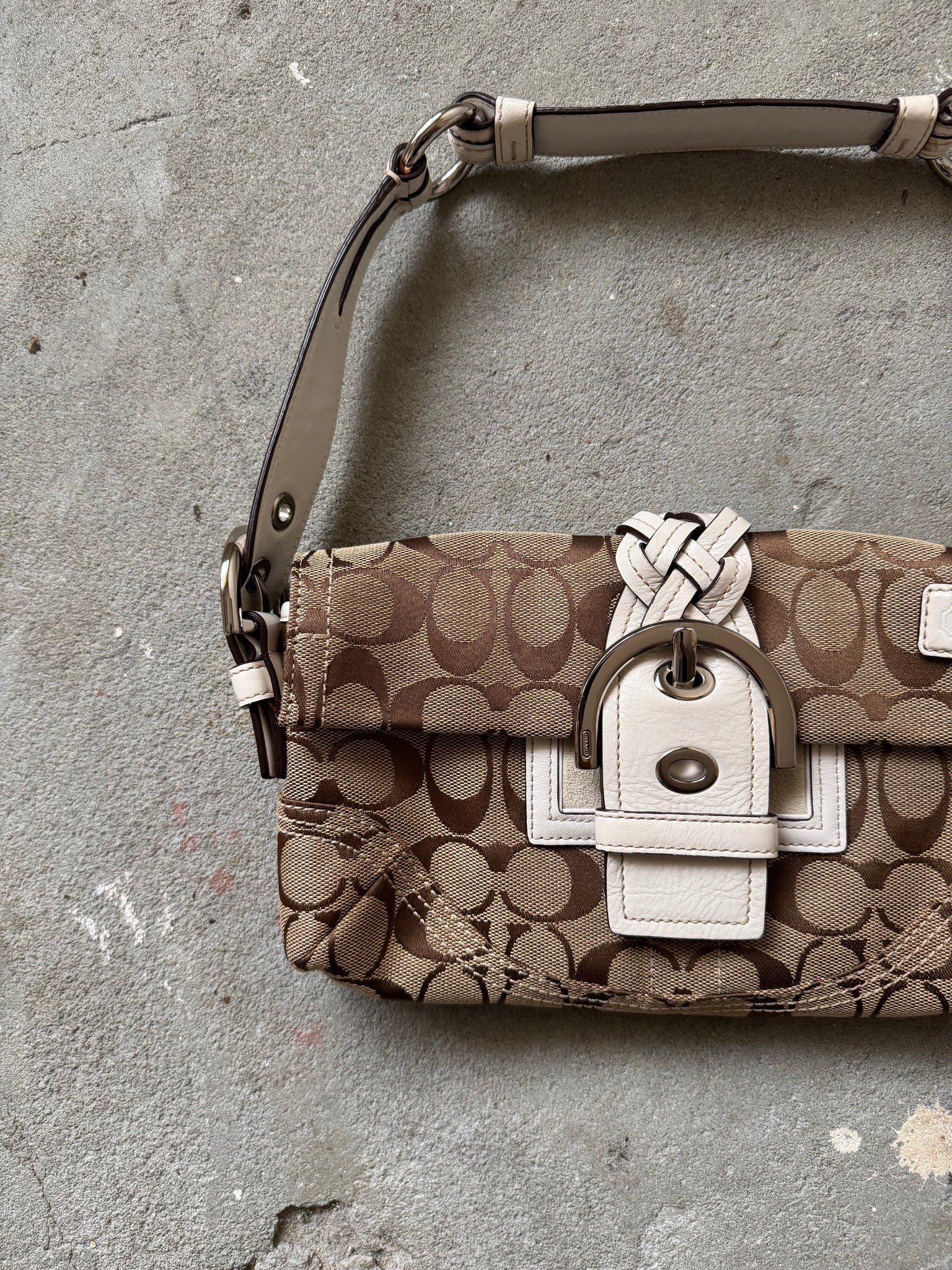 Coach Signature Soho Flap Shoulder Bag Beige/White