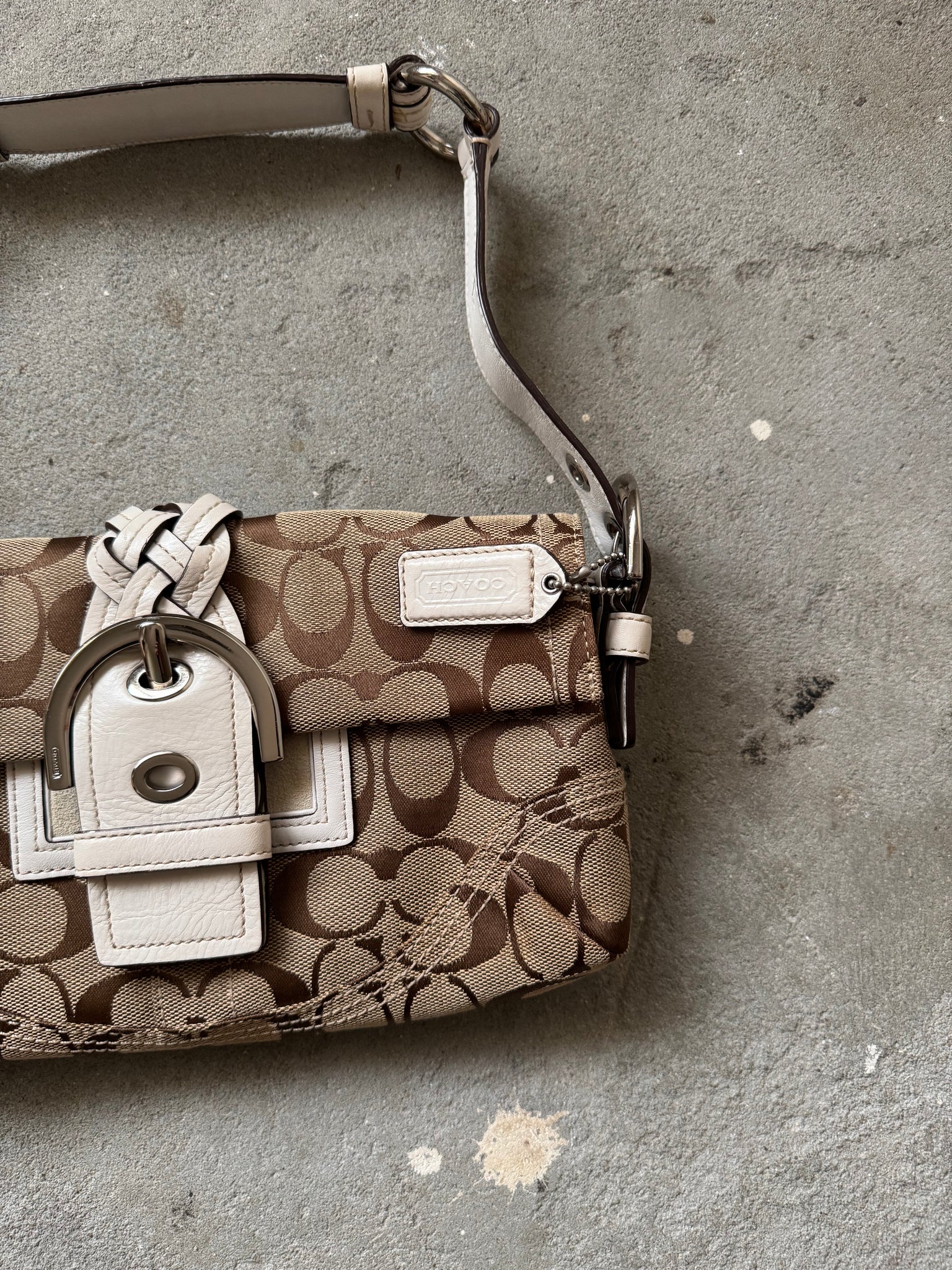 Coach Signature Soho Flap Shoulder Bag Beige/White