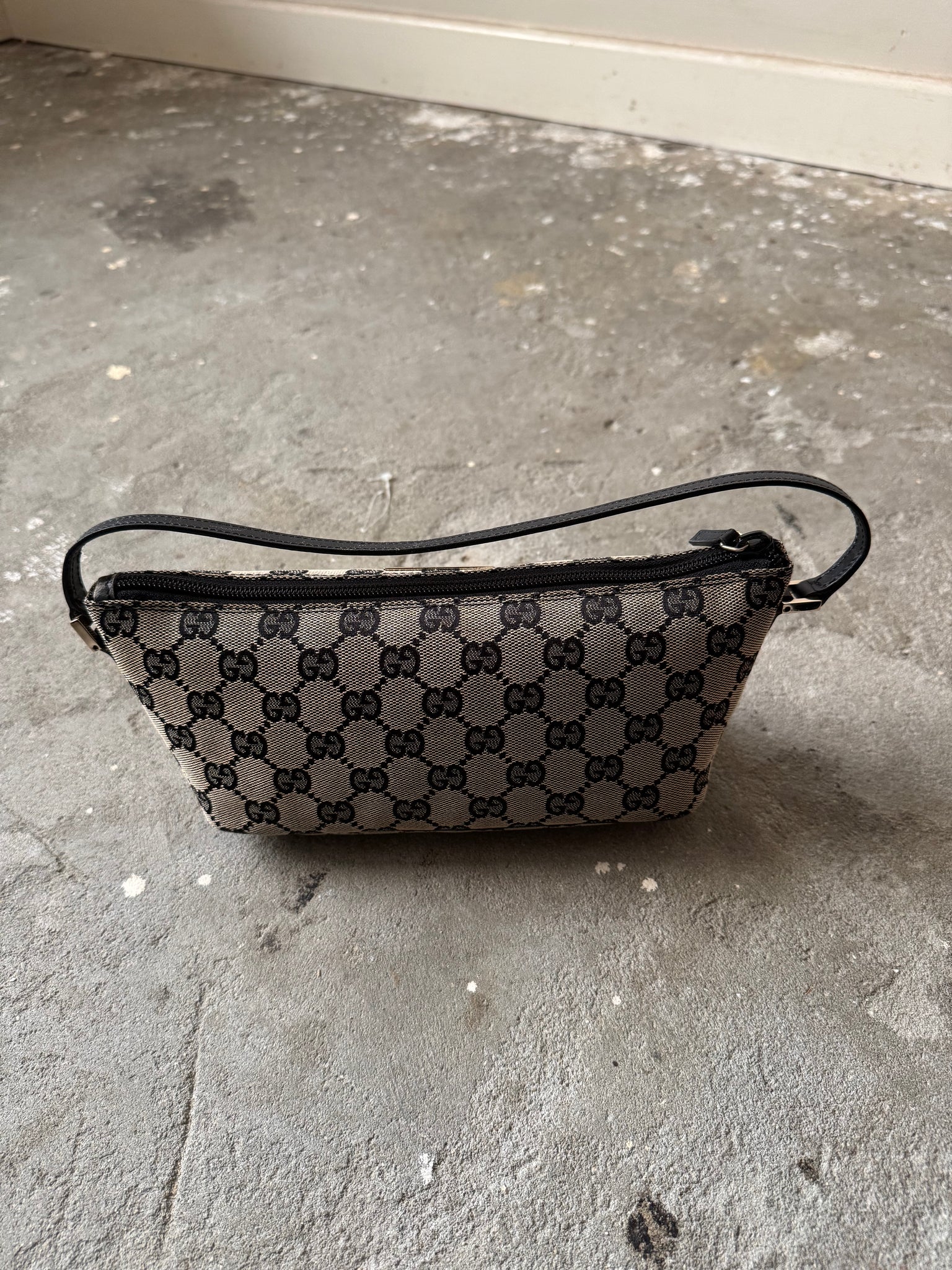 Gucci GG Monogram Pochette Boat Shoulder Bag Grey/Black
