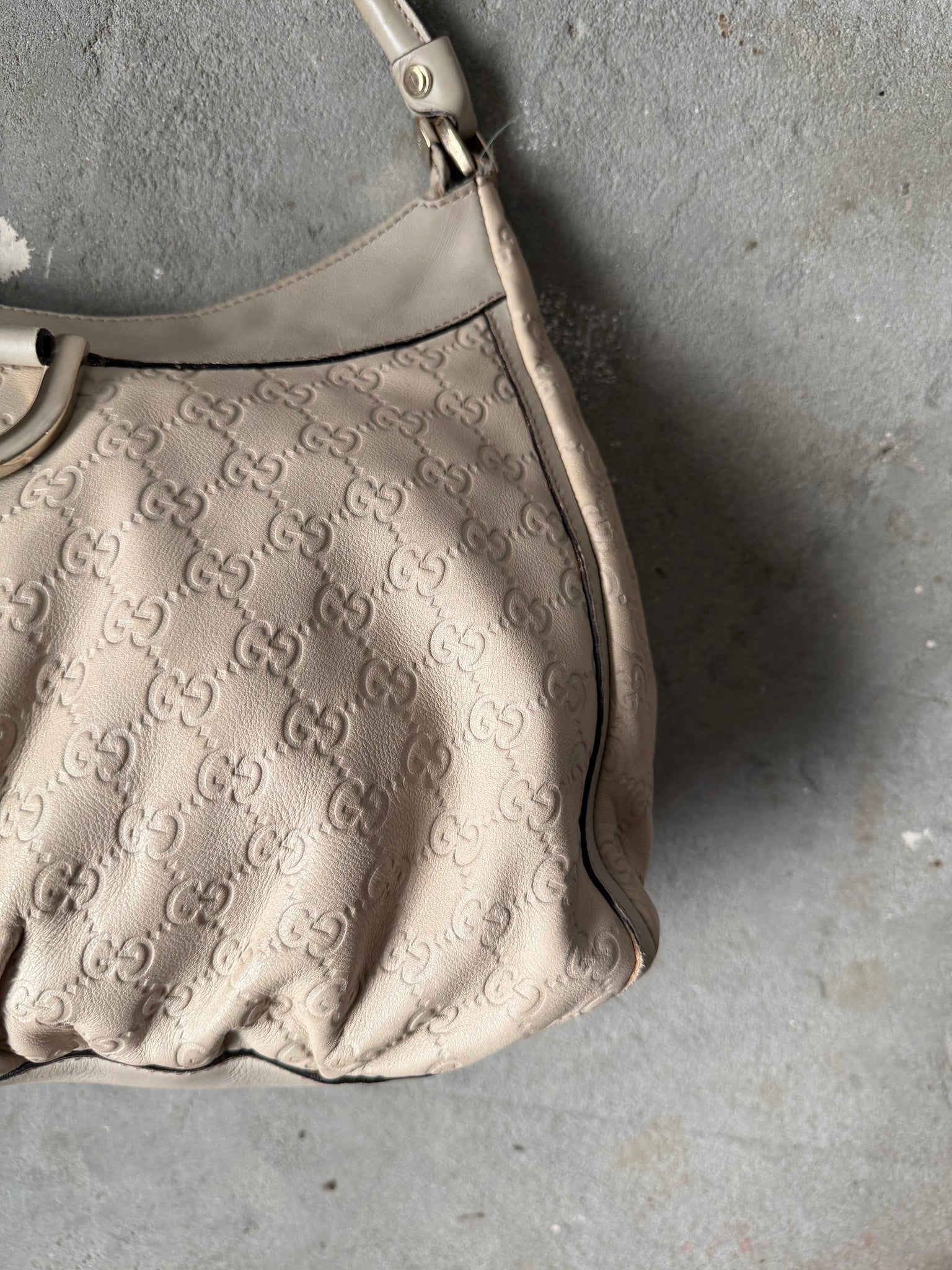 Gucci GG Monogram Abbey Guccissima Shoulder Bag Cream