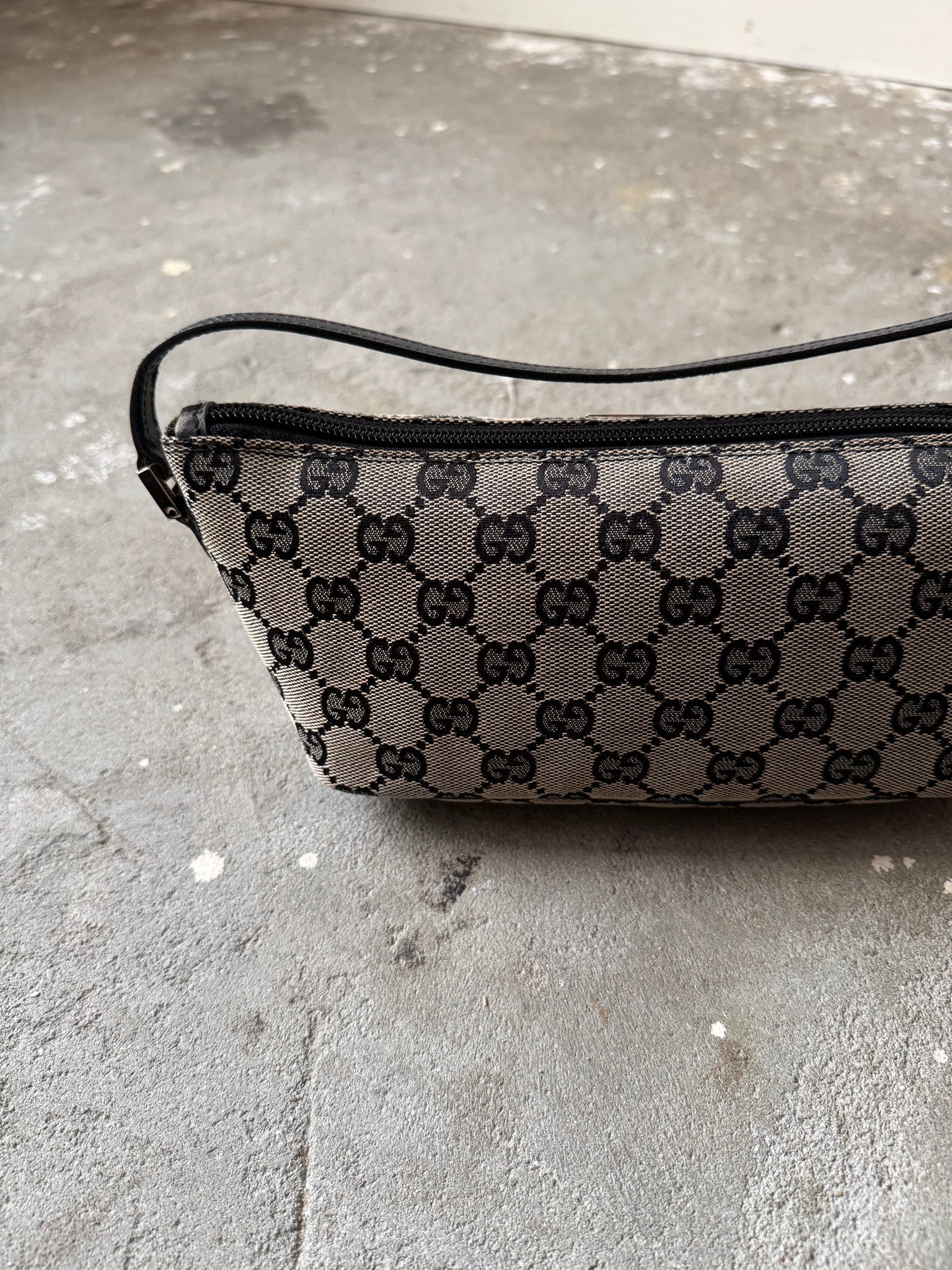 Gucci GG Monogram Pochette Boat Shoulder Bag Grey/Black