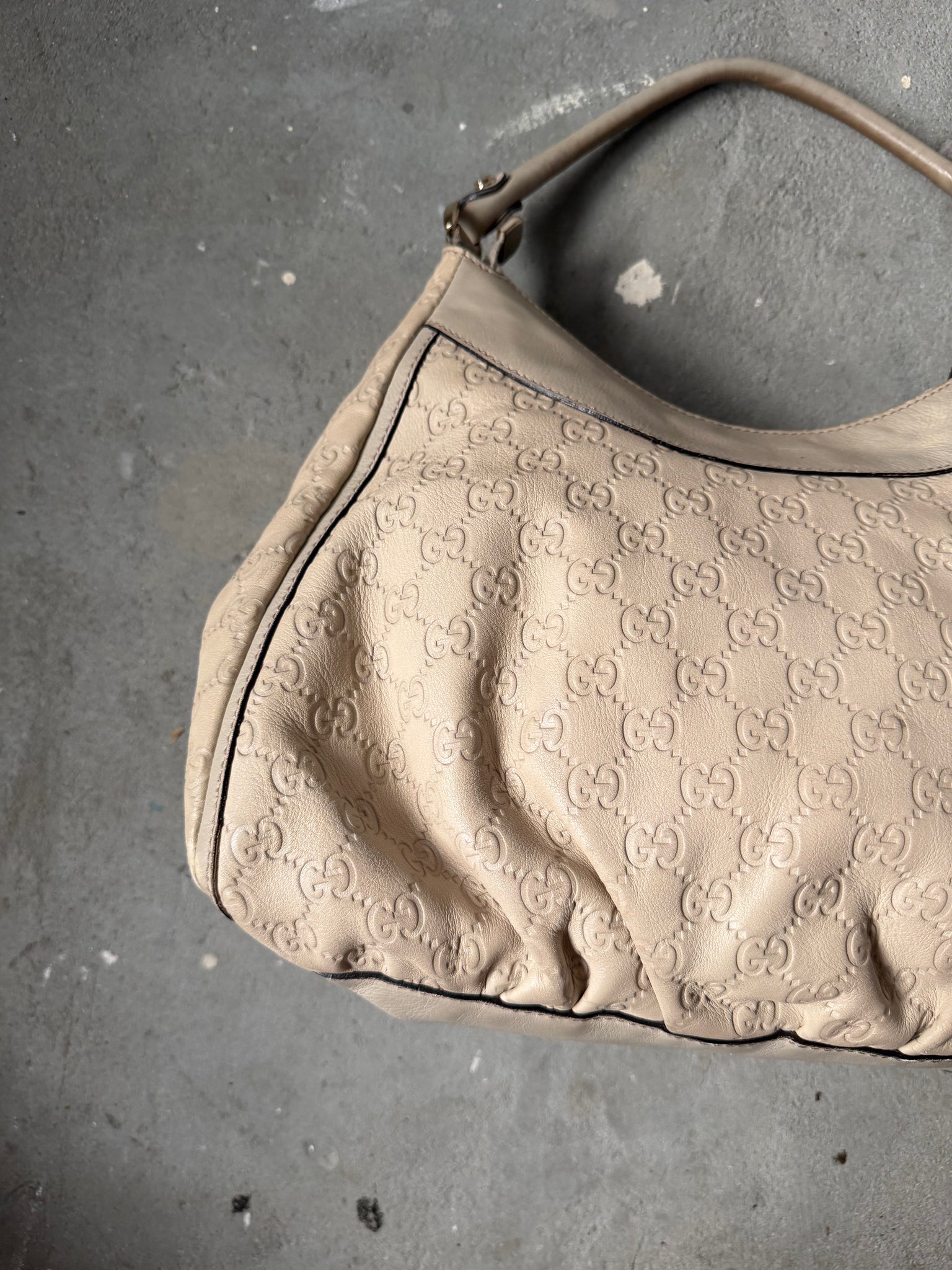 Gucci GG Monogram Abbey Guccissima Shoulder Bag Cream