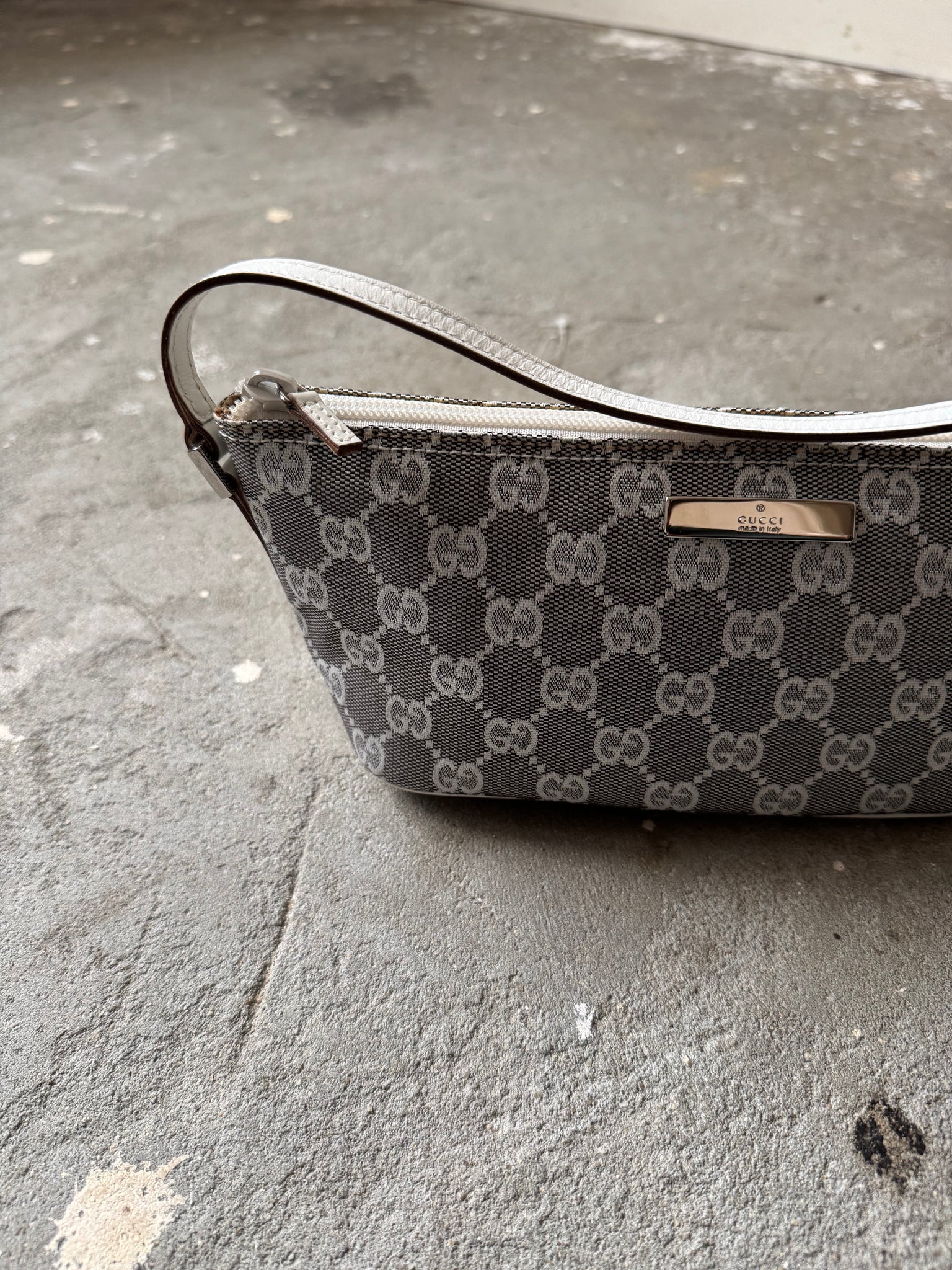 Gucci GG Monogram Pochette Boat Shoulder Bag Silver/White