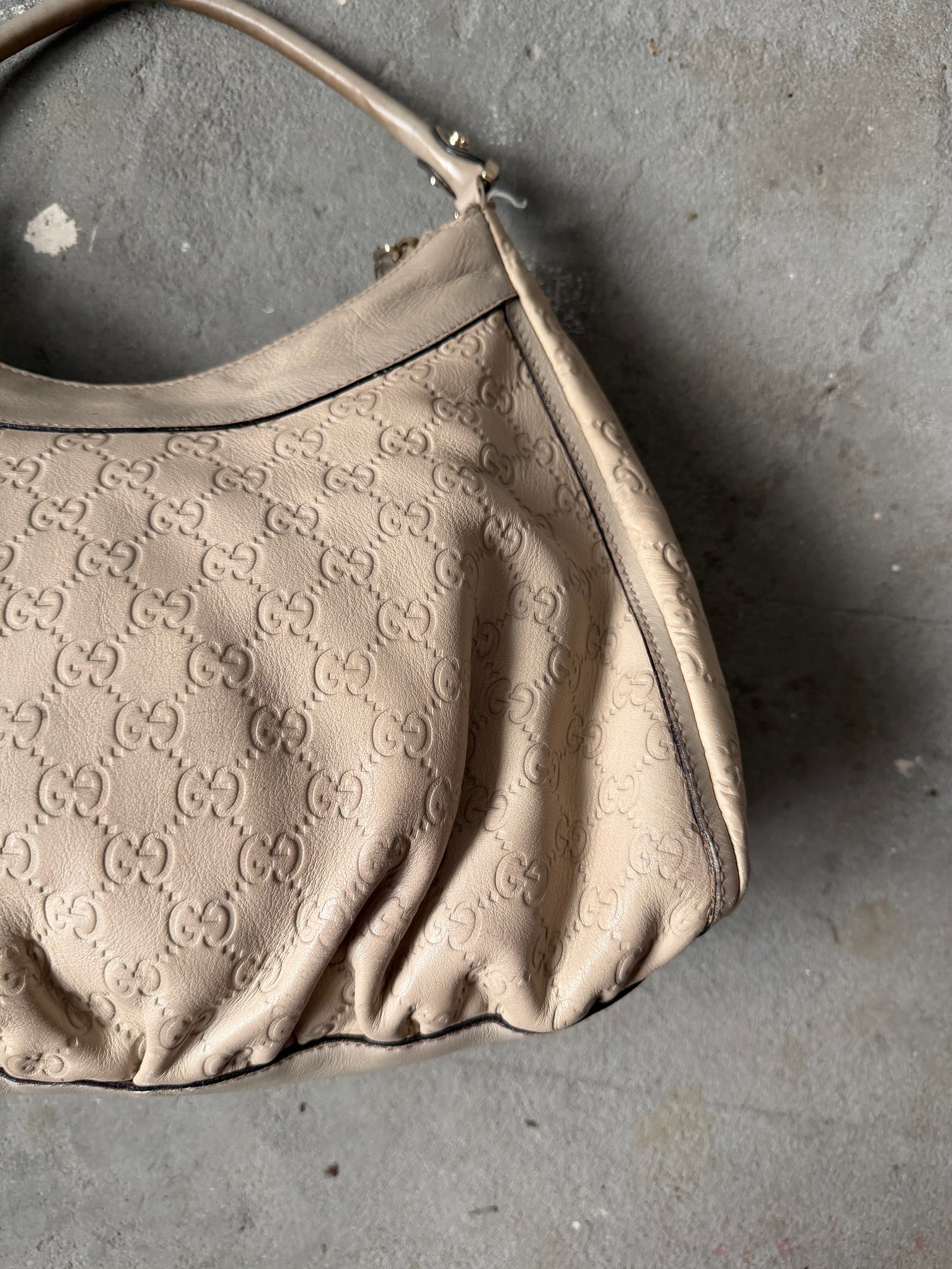 Gucci GG Monogram Abbey Guccissima Shoulder Bag Cream