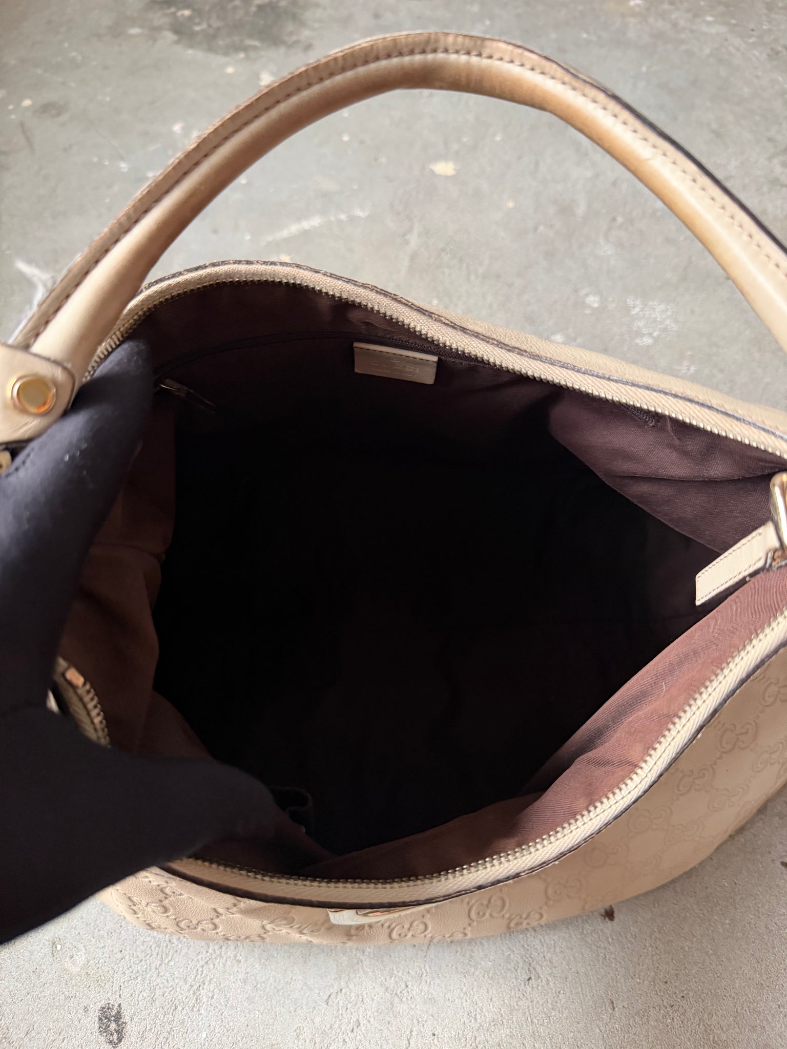 Gucci GG Monogram Abbey Guccissima Shoulder Bag Cream