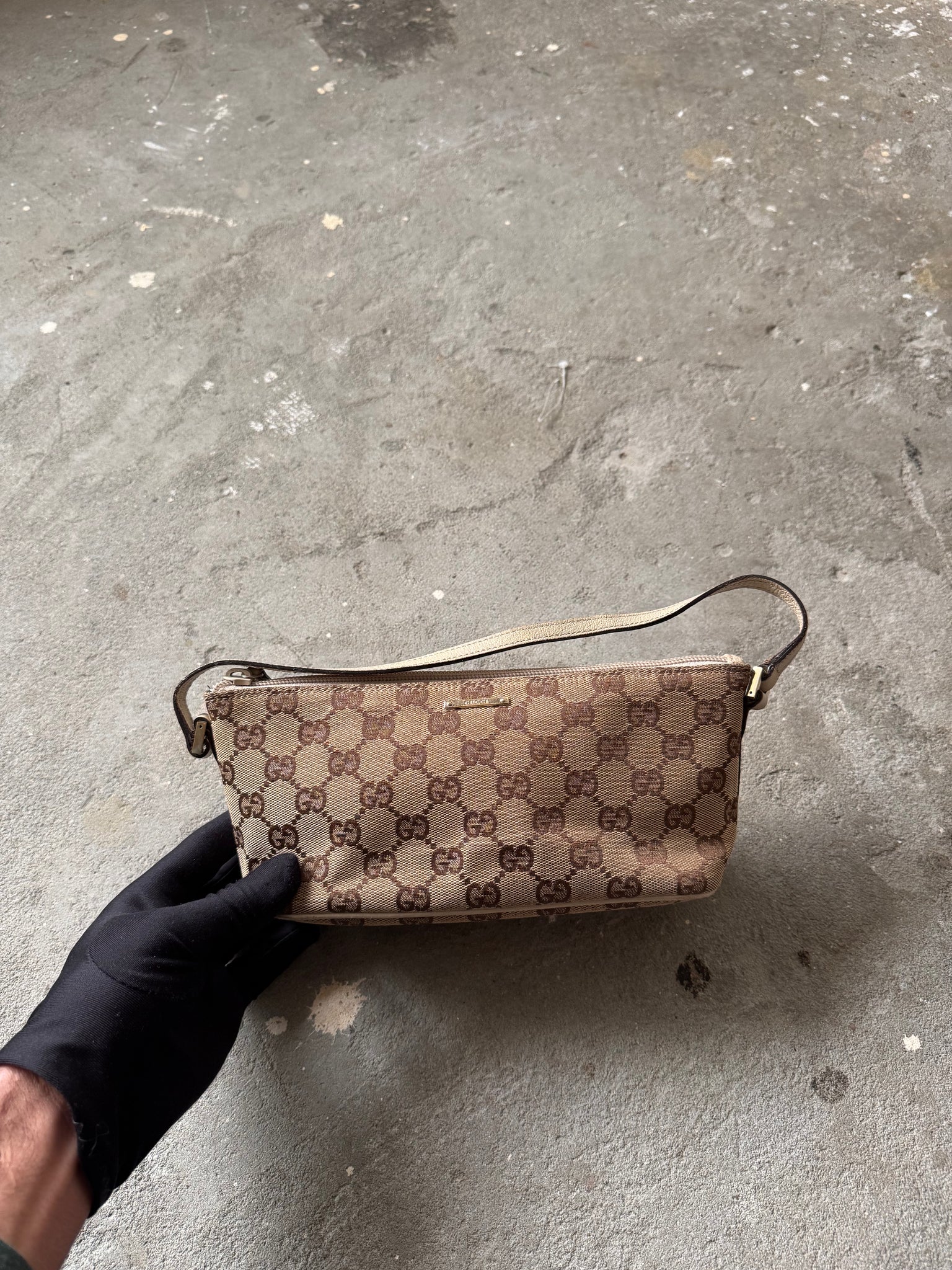 Gucci GG Monogram Pochette Boat Shoulder Bag Beige/White