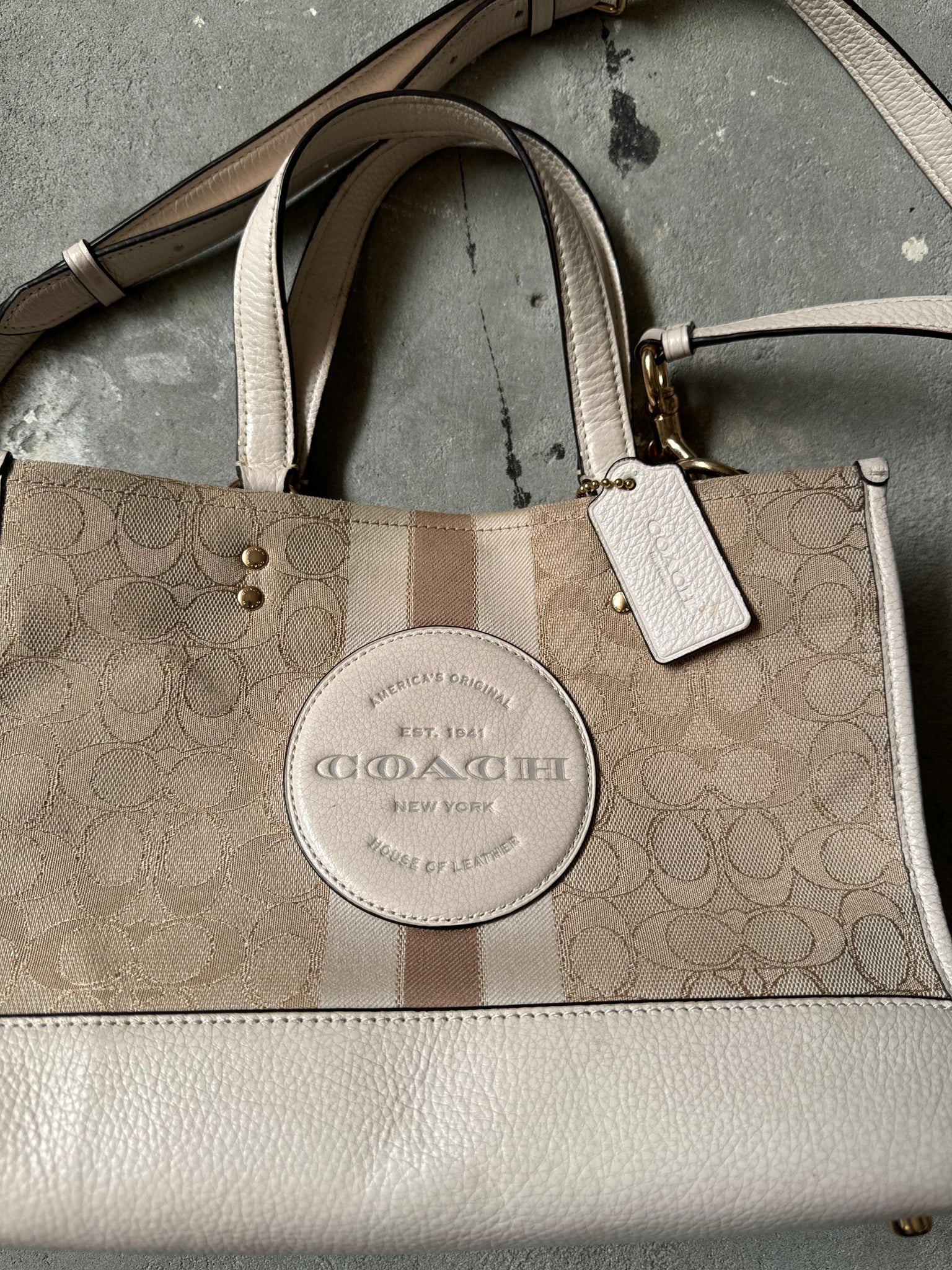 Coach Signature Dempsey Carryall Tote Bag