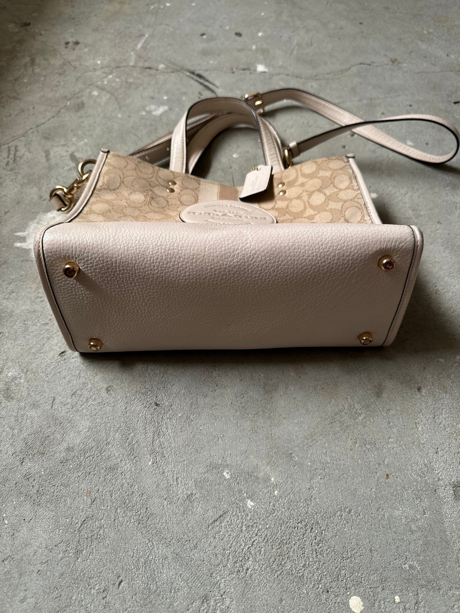 Coach Signature Dempsey Carryall Tote Bag