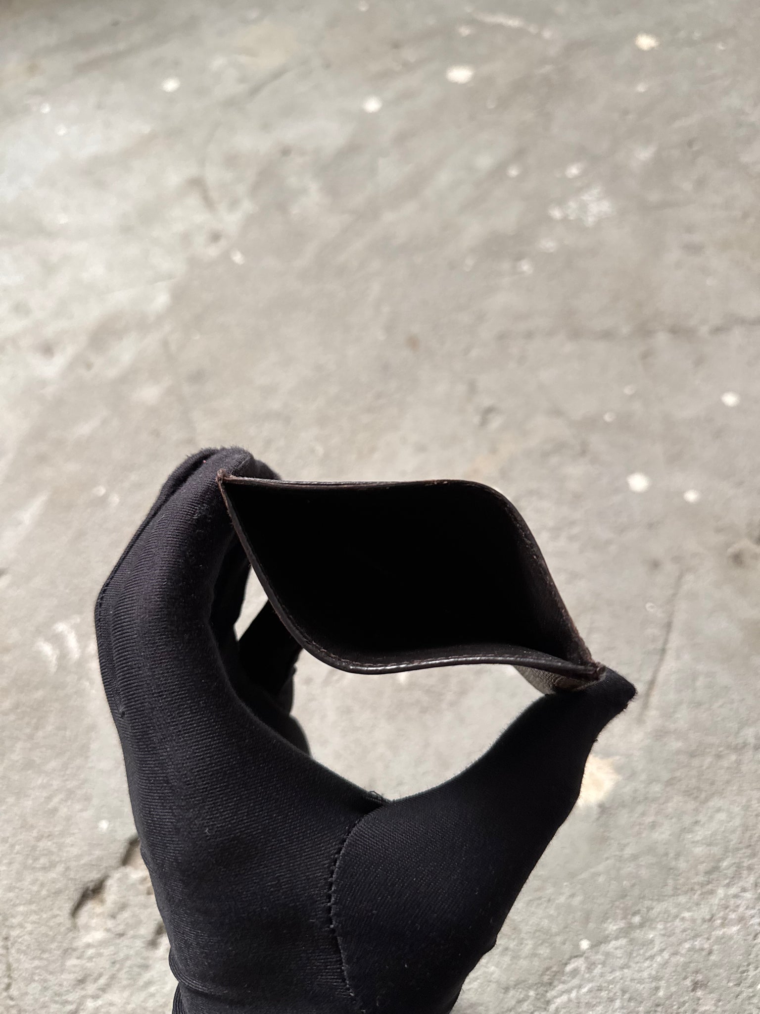 Gucci GG Monogram Card Holder Beige/Black