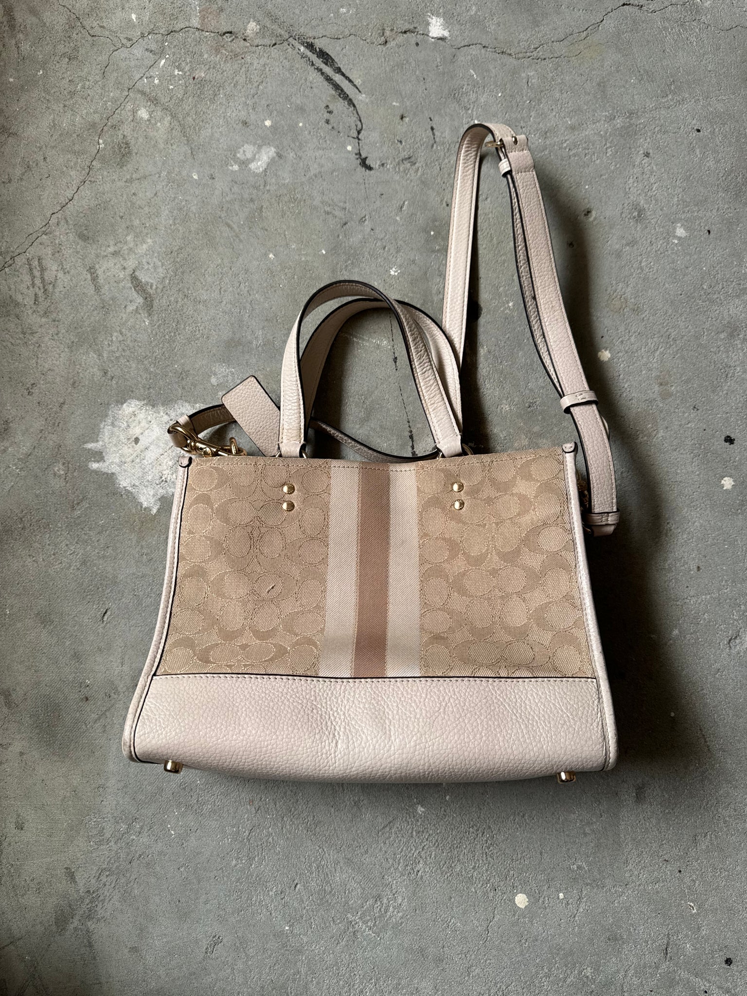 Coach Signature Dempsey Carryall Tote Bag