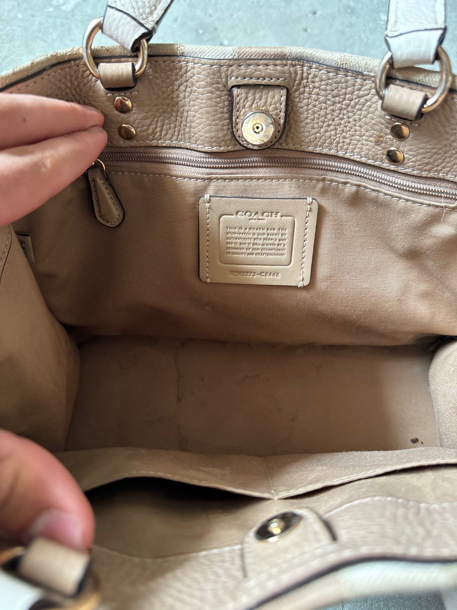 Coach Signature Dempsey Carryall Tote Bag