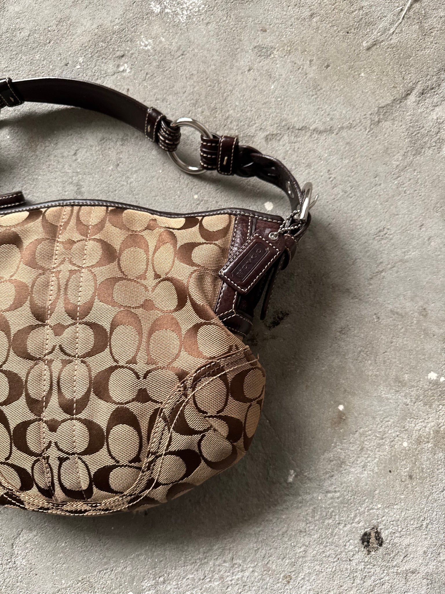 Coach Signature Hampton Shoulder Bag Beige/Brown