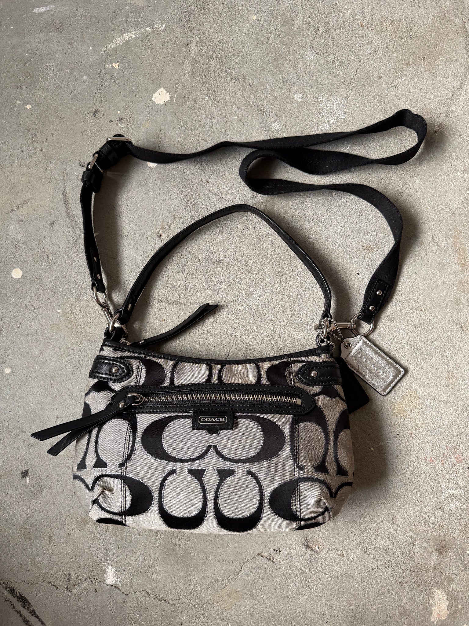 Coach 2Way Signature Shoulder Bag Grey/Black