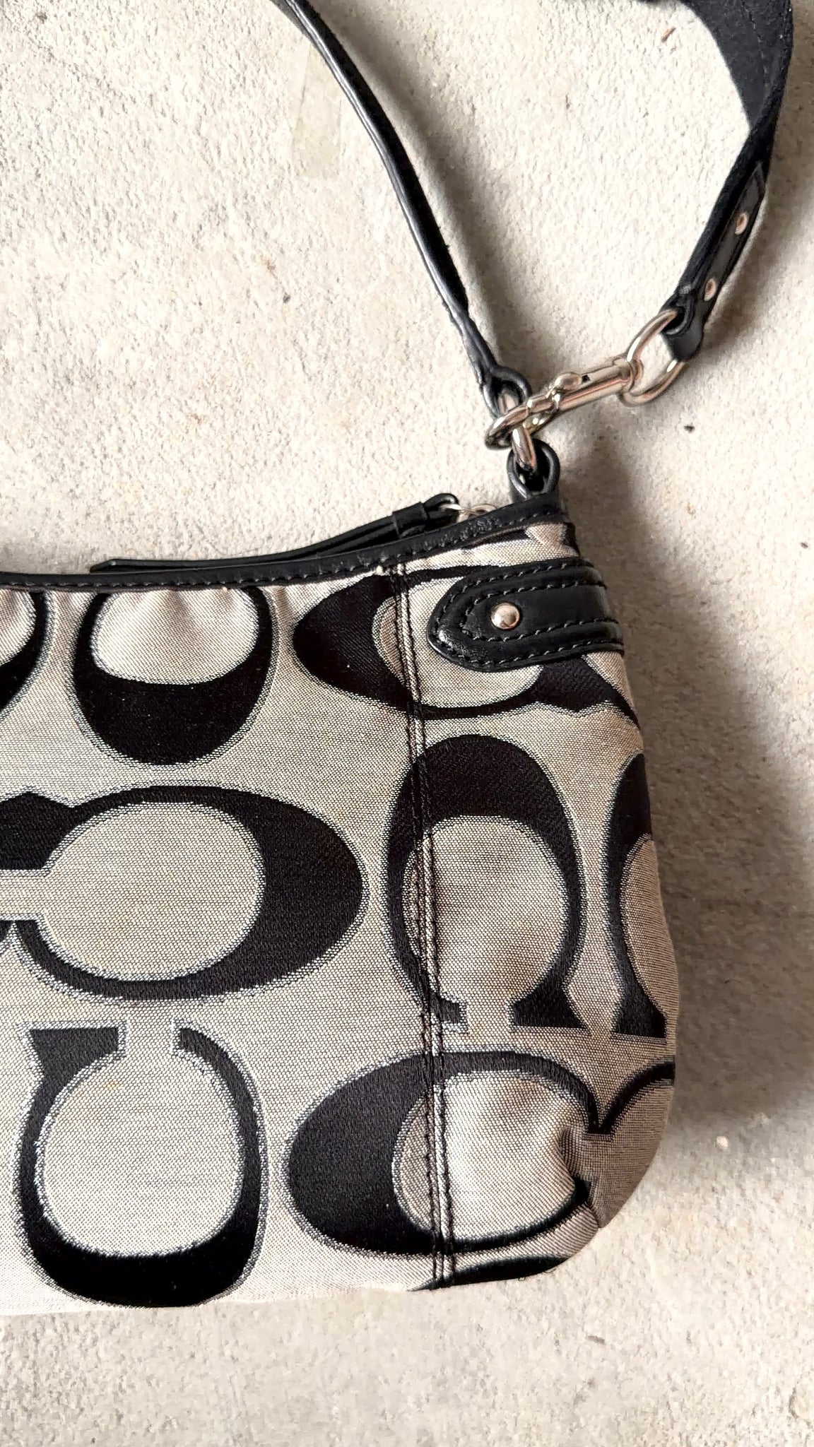 Coach 2Way Signature Shoulder Bag Grey/Black