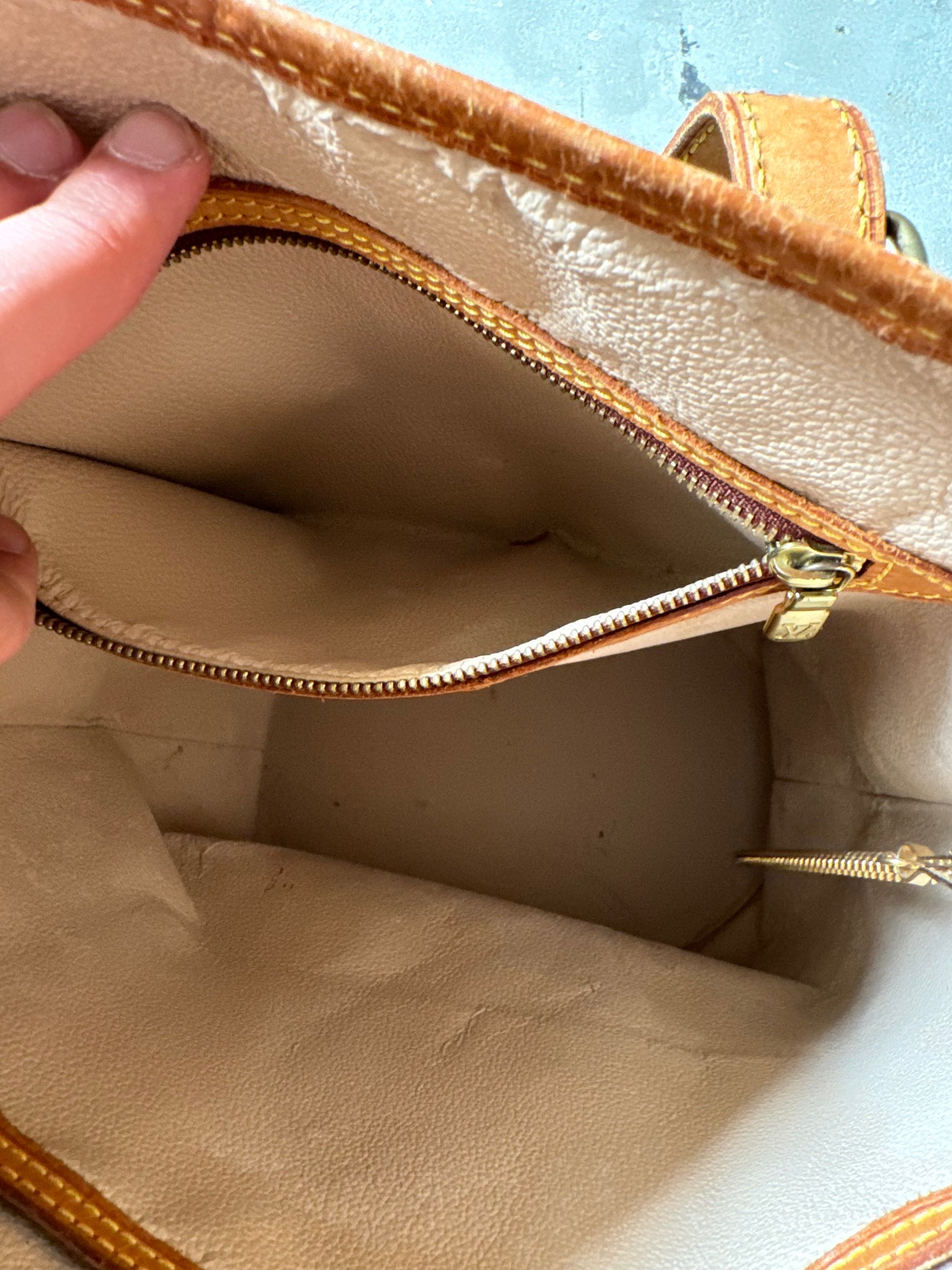 Louis Vuitton Monogram Canvas Bucket GM Bag