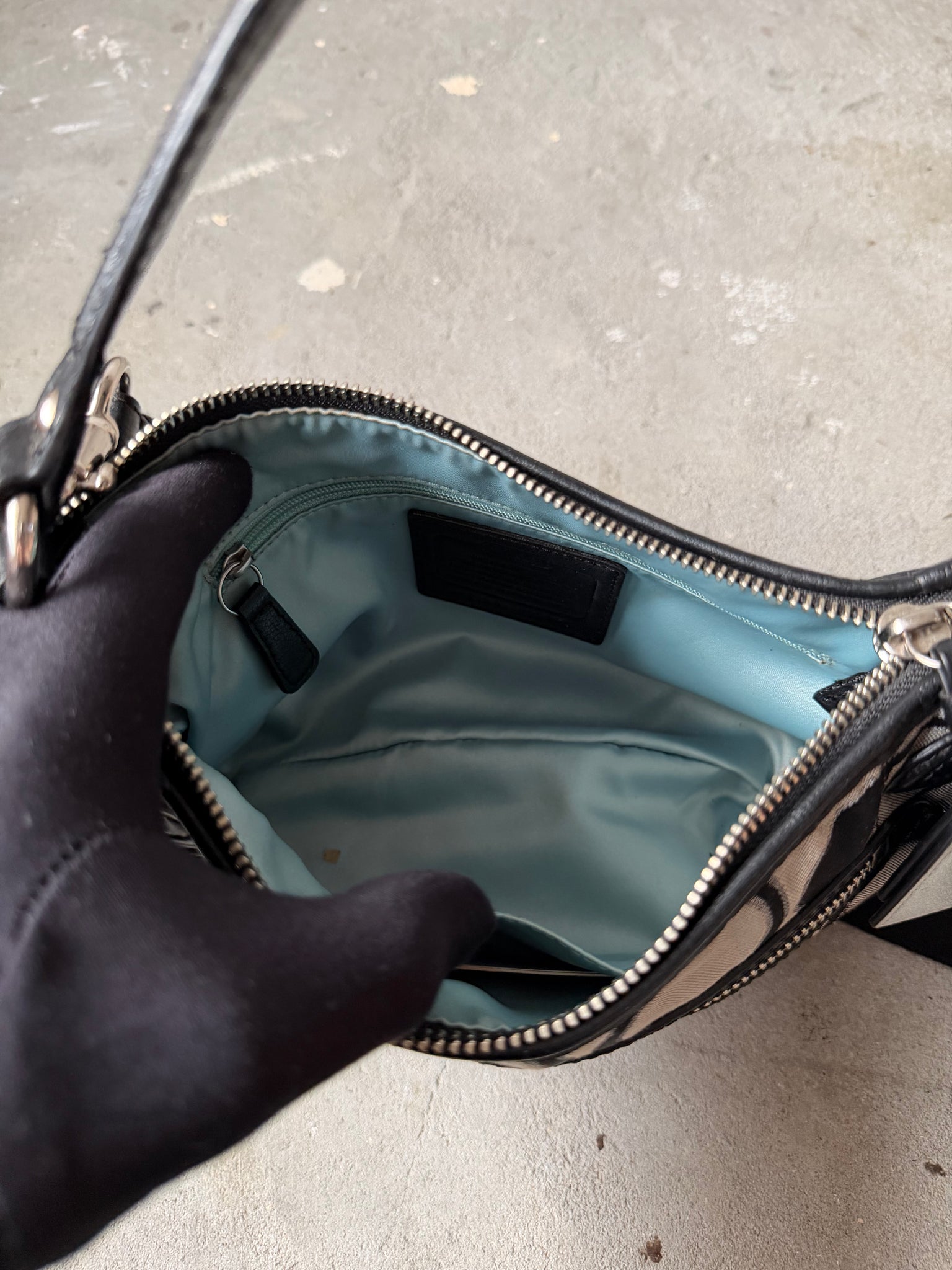 Coach 2Way Signature Shoulder Bag Grey/Black