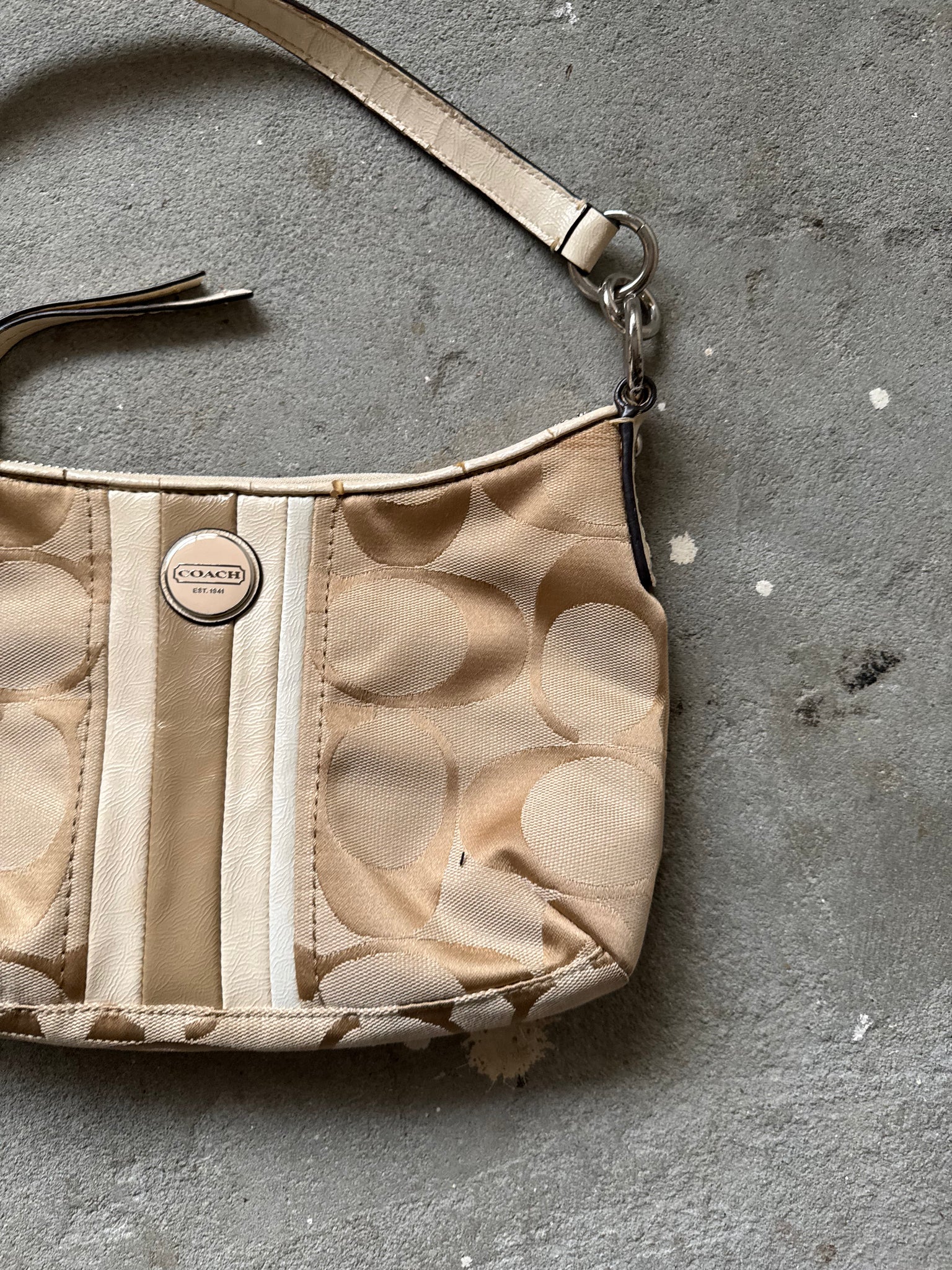 Coach Signature Stripe Shoulder Bag Beige/Cream