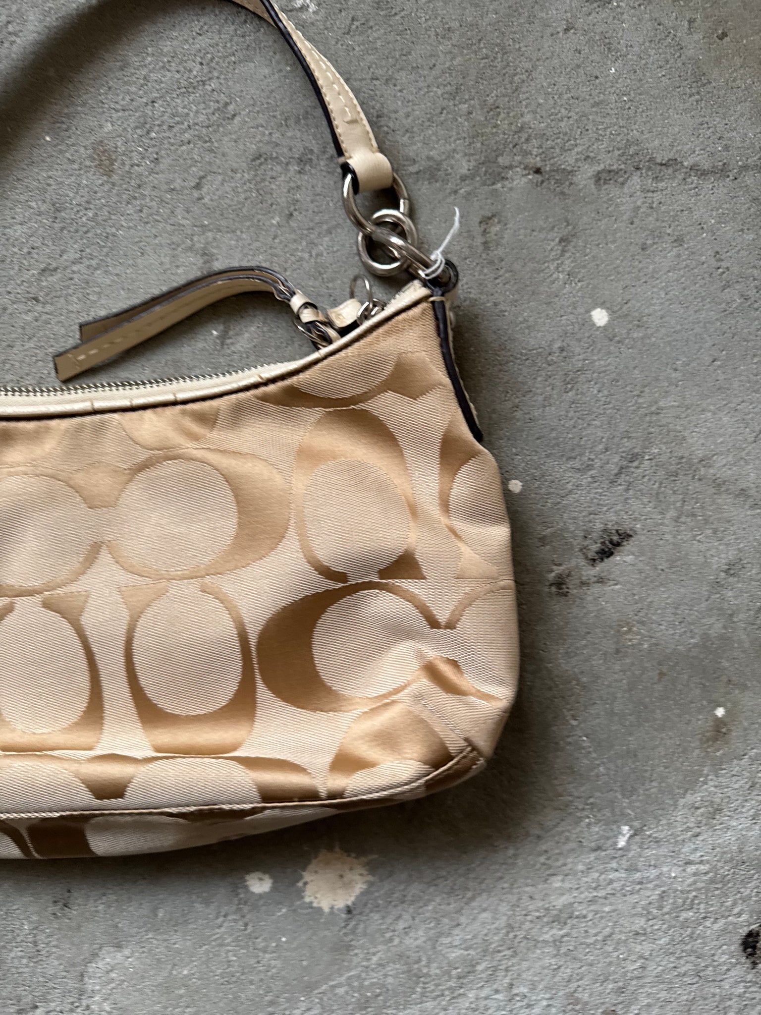 Coach Signature Stripe Shoulder Bag Beige/Cream
