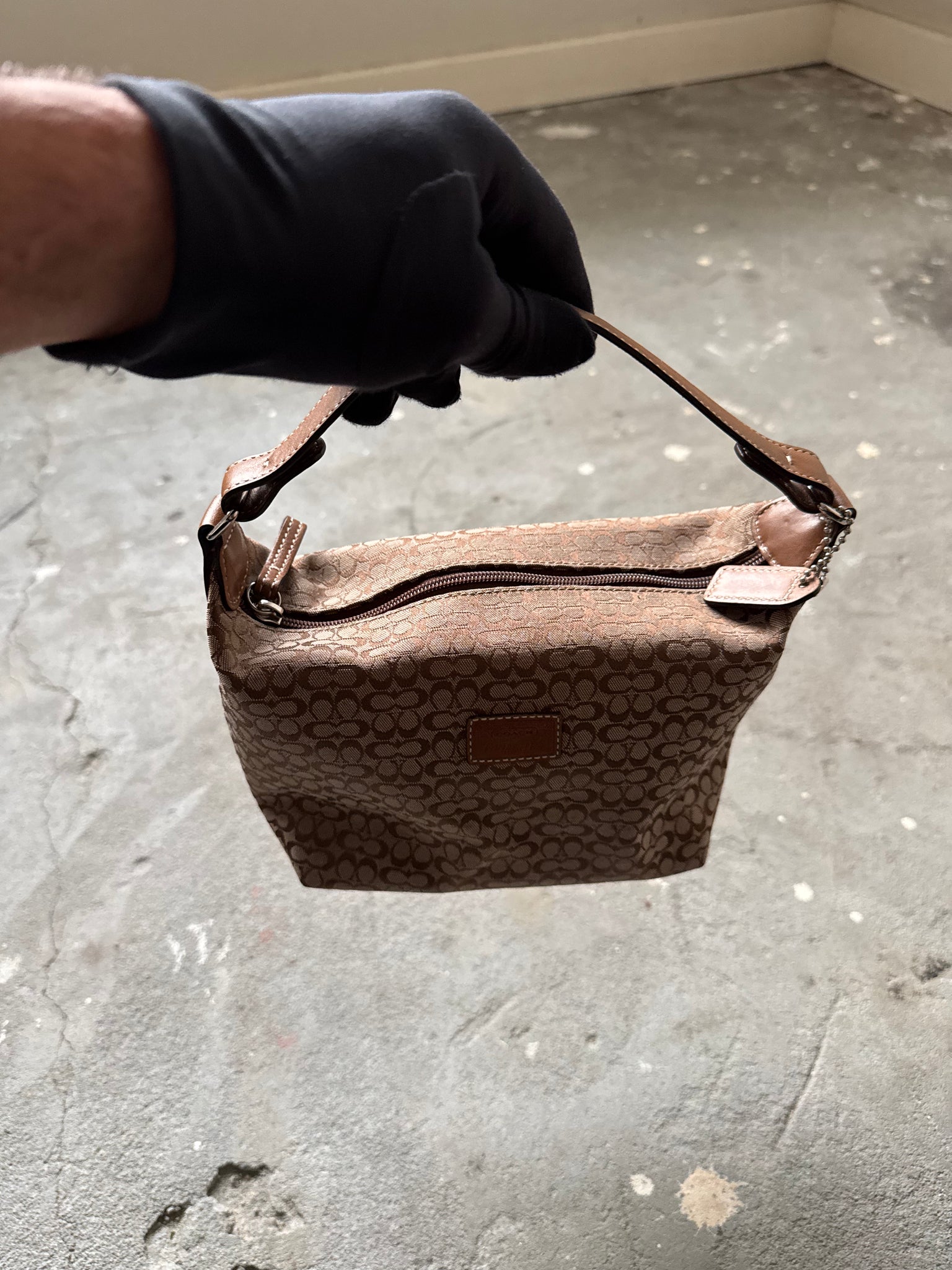 Coach Signature Mini Hobo Shoulder Bag Beige/Brown