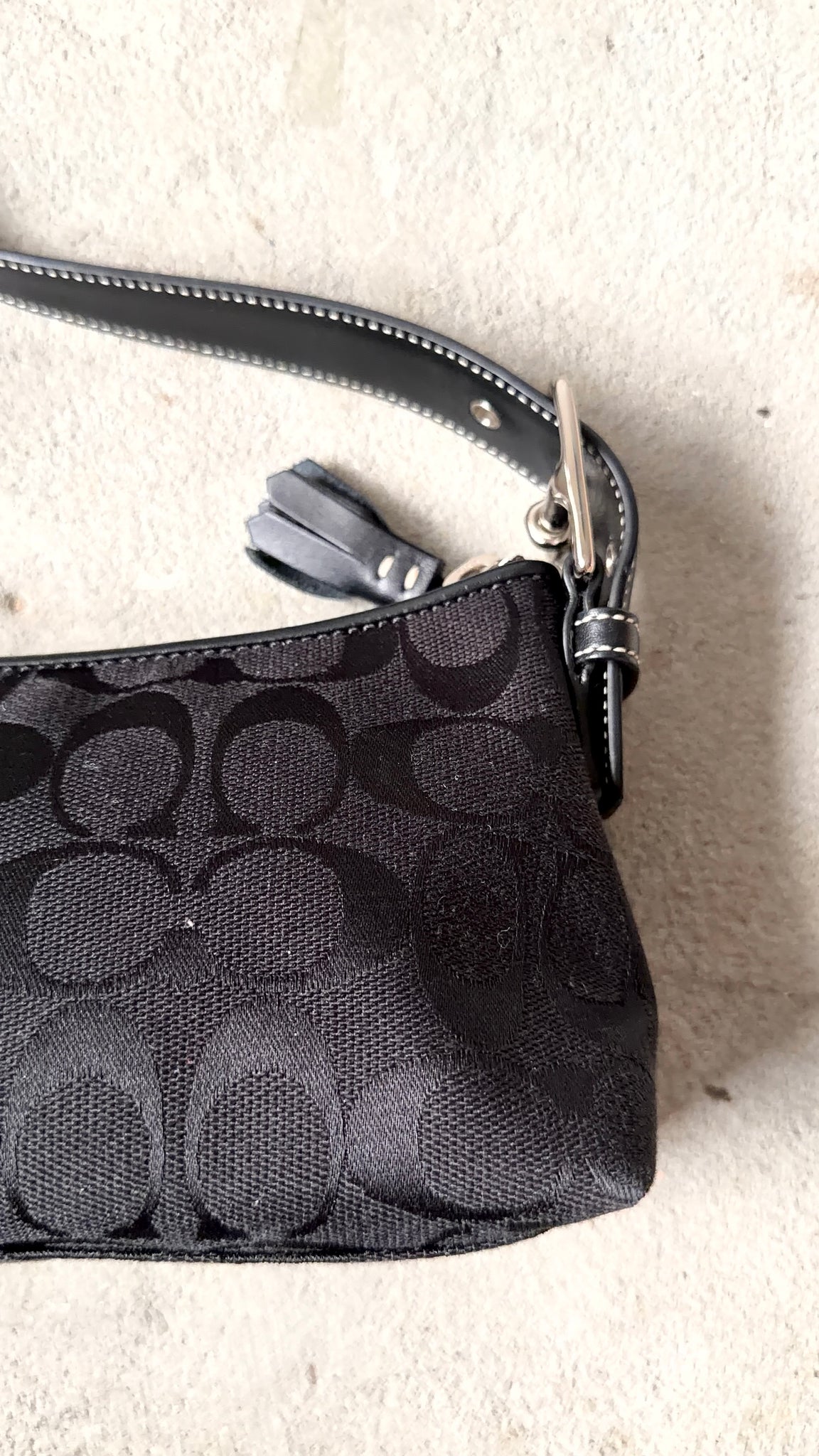 Coach Signature Hampton Baguette Shoulder Bag Black