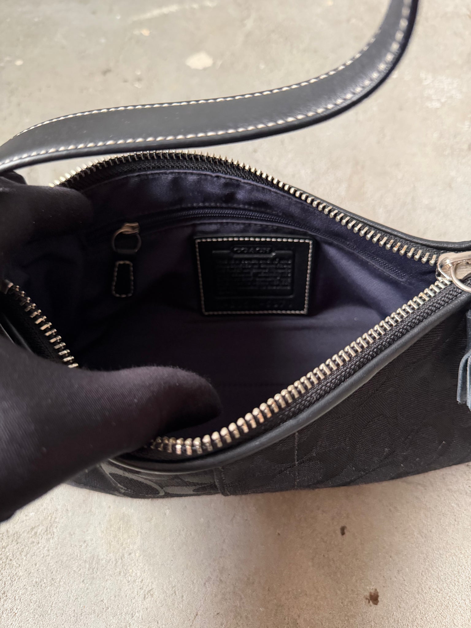 Coach Signature Hampton Baguette Shoulder Bag Black