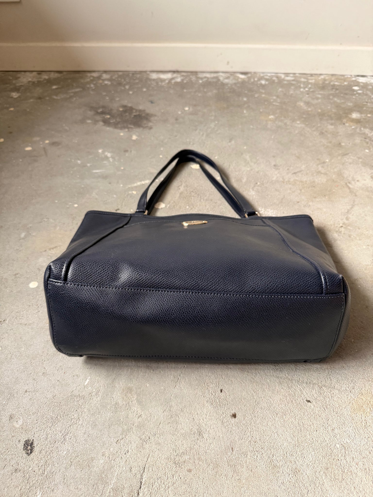 Coach Pocket Hand Bag Navy