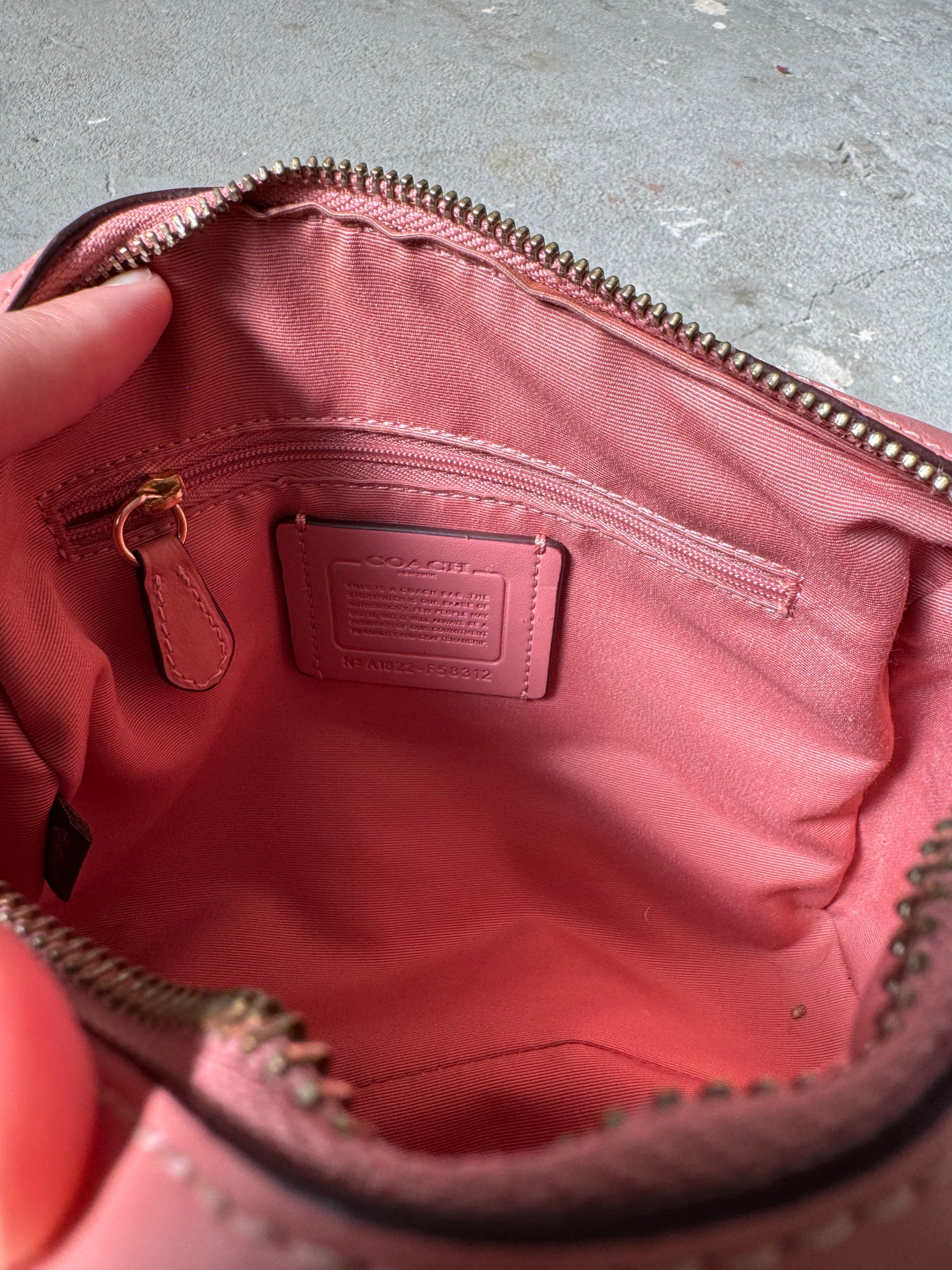 Coach 2Way Speedy Beige/Pink