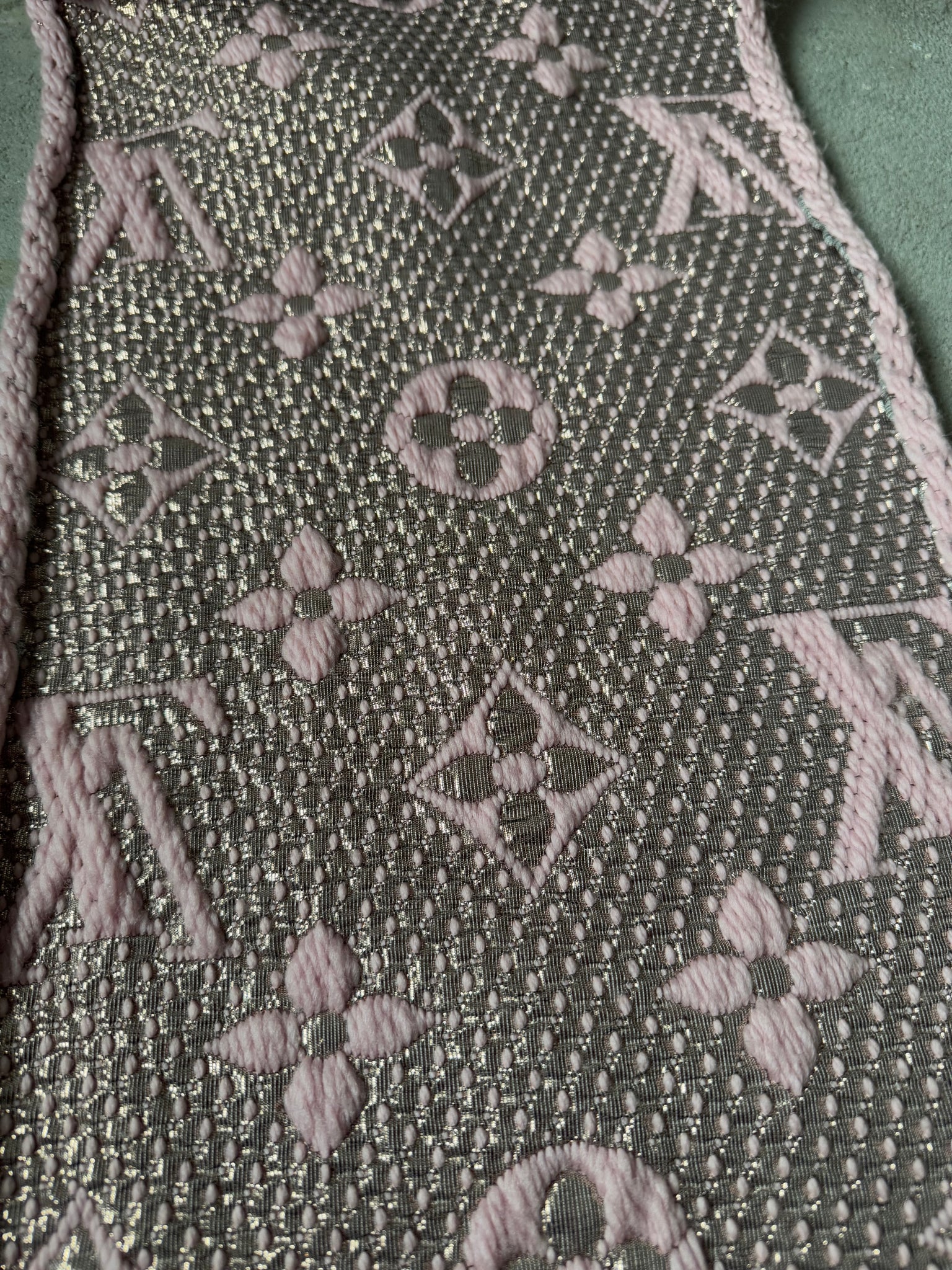 Louis Vuitton Monogram Echarpe Wool Scarf Pink