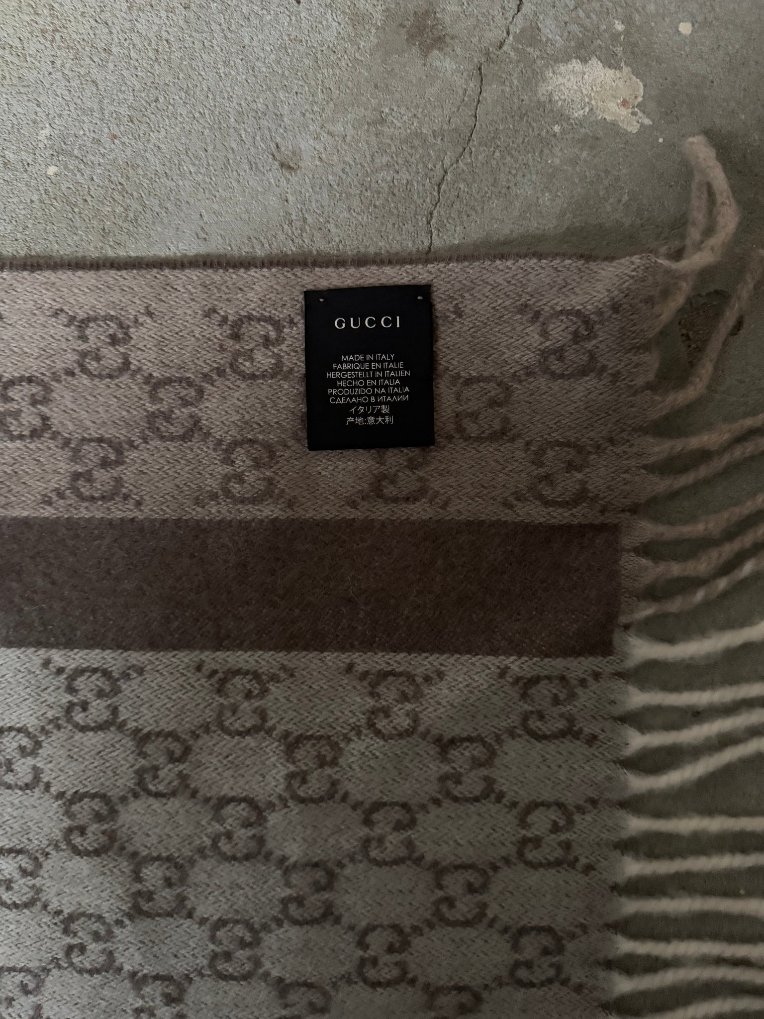 Gucci GG Monogram Cashmere Wool Scarf Grey/Beige