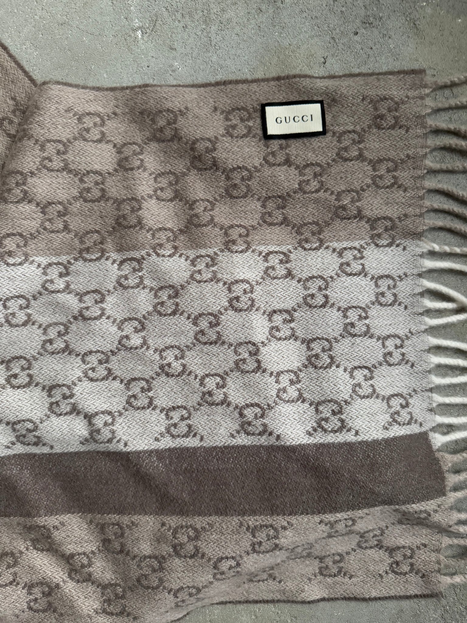 Gucci GG Monogram Cashmere Wool Scarf Grey/Beige
