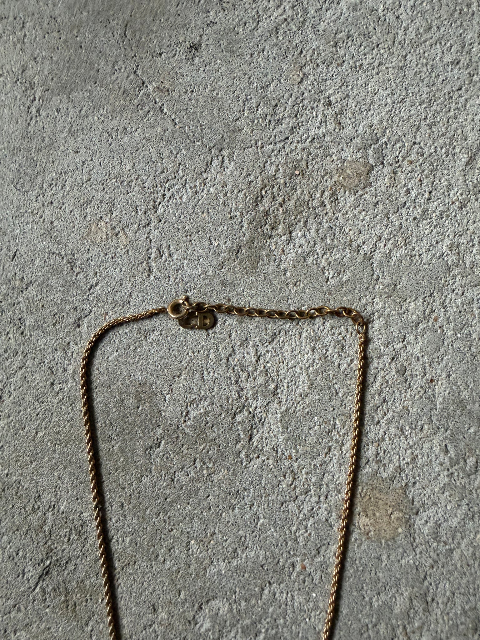 Dior CD Wreath Necklace Gold