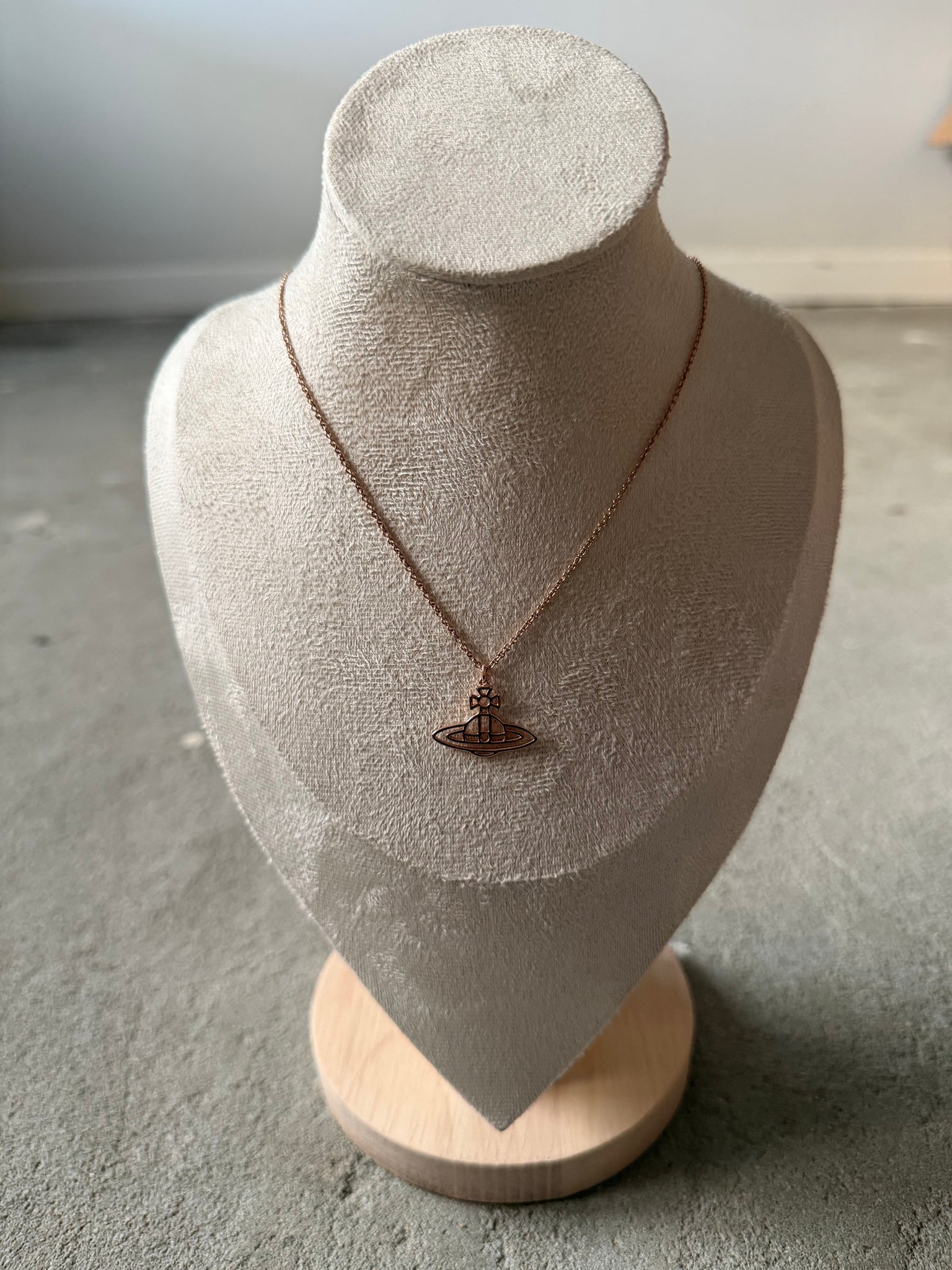 Vivienne Westwood Flat Orb Necklace Rose Gold