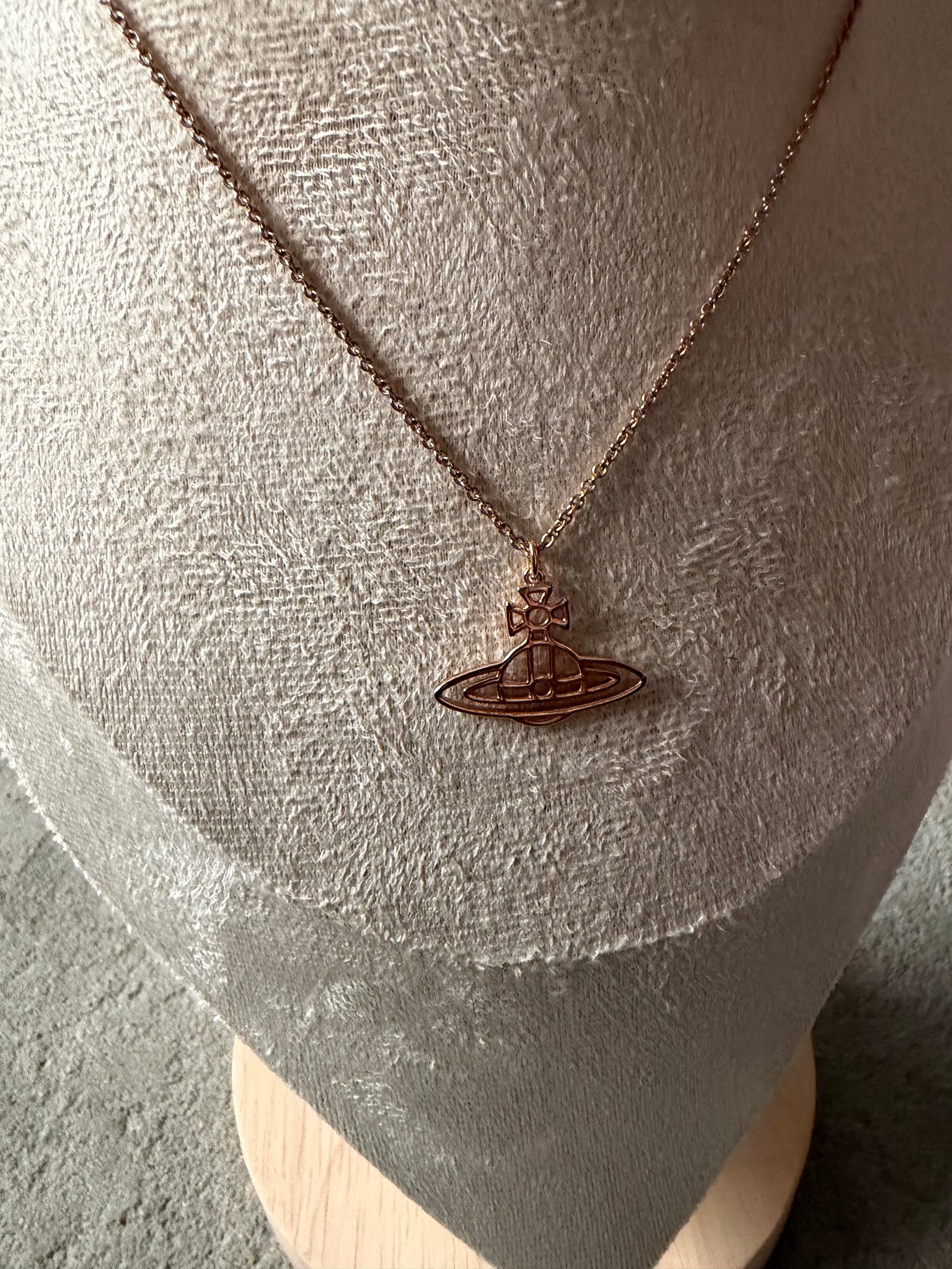 Vivienne Westwood Flat Orb Necklace Rose Gold