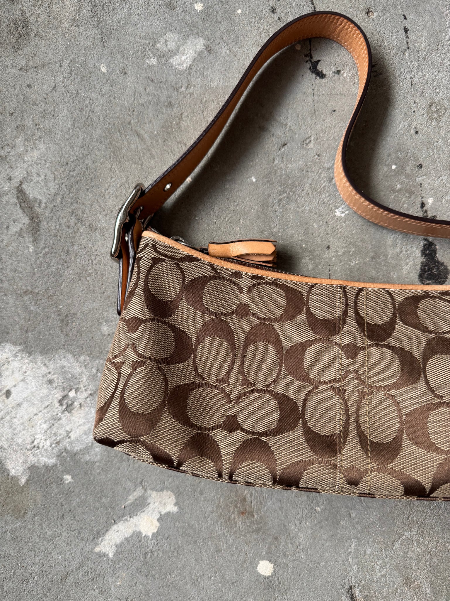 Coach Signature Hampton Baguette Shoulder Bag Beige