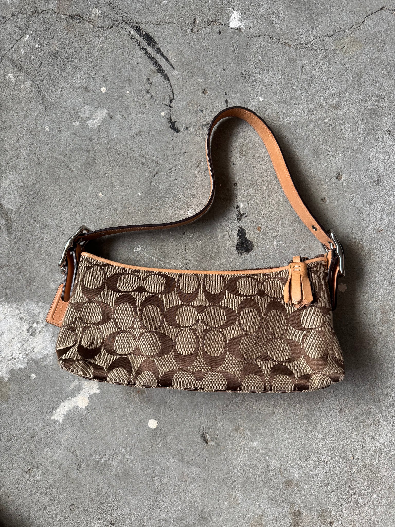 Coach Signature Hampton Baguette Shoulder Bag Beige
