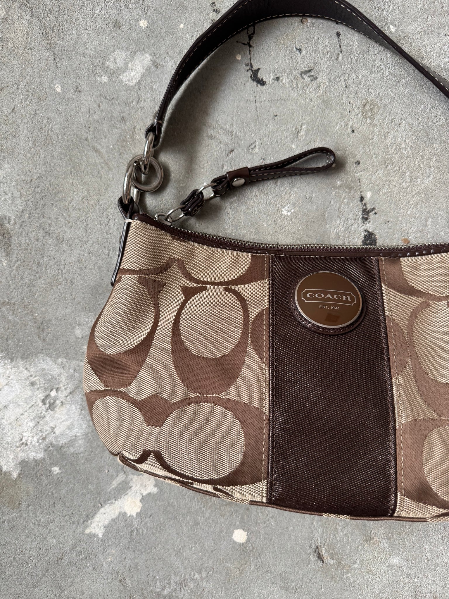 Coach Signature Strip Shoulder Bag Beige/Brown