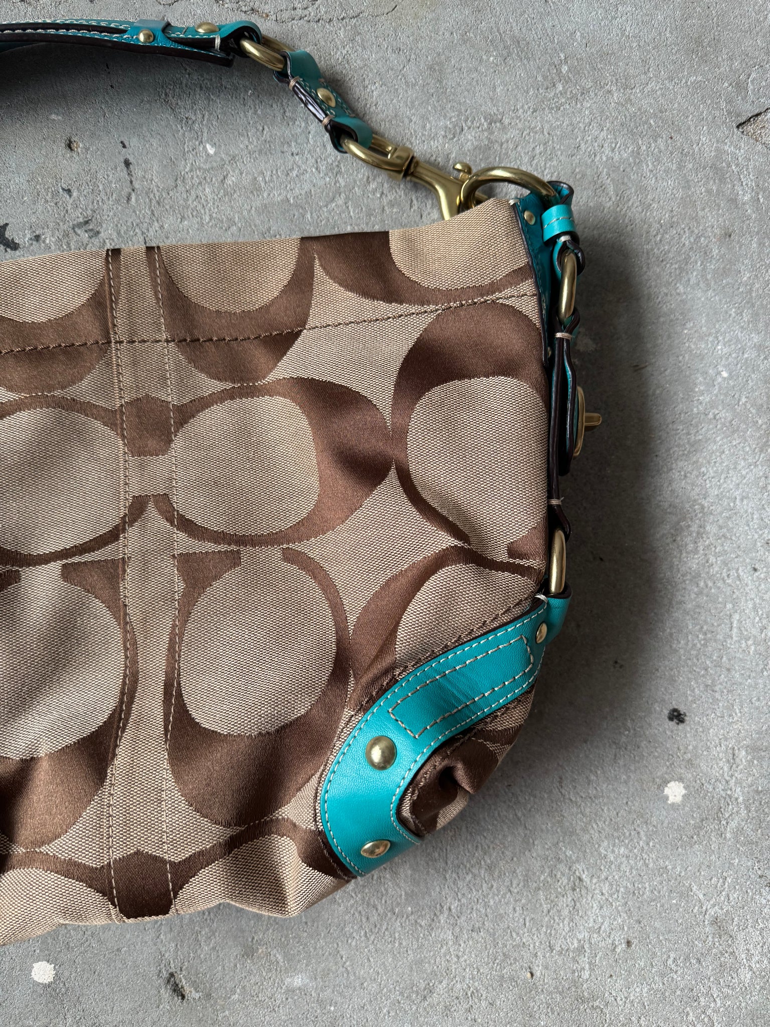 Coach Signature Carly Shoulder Bag Beige/Aqua