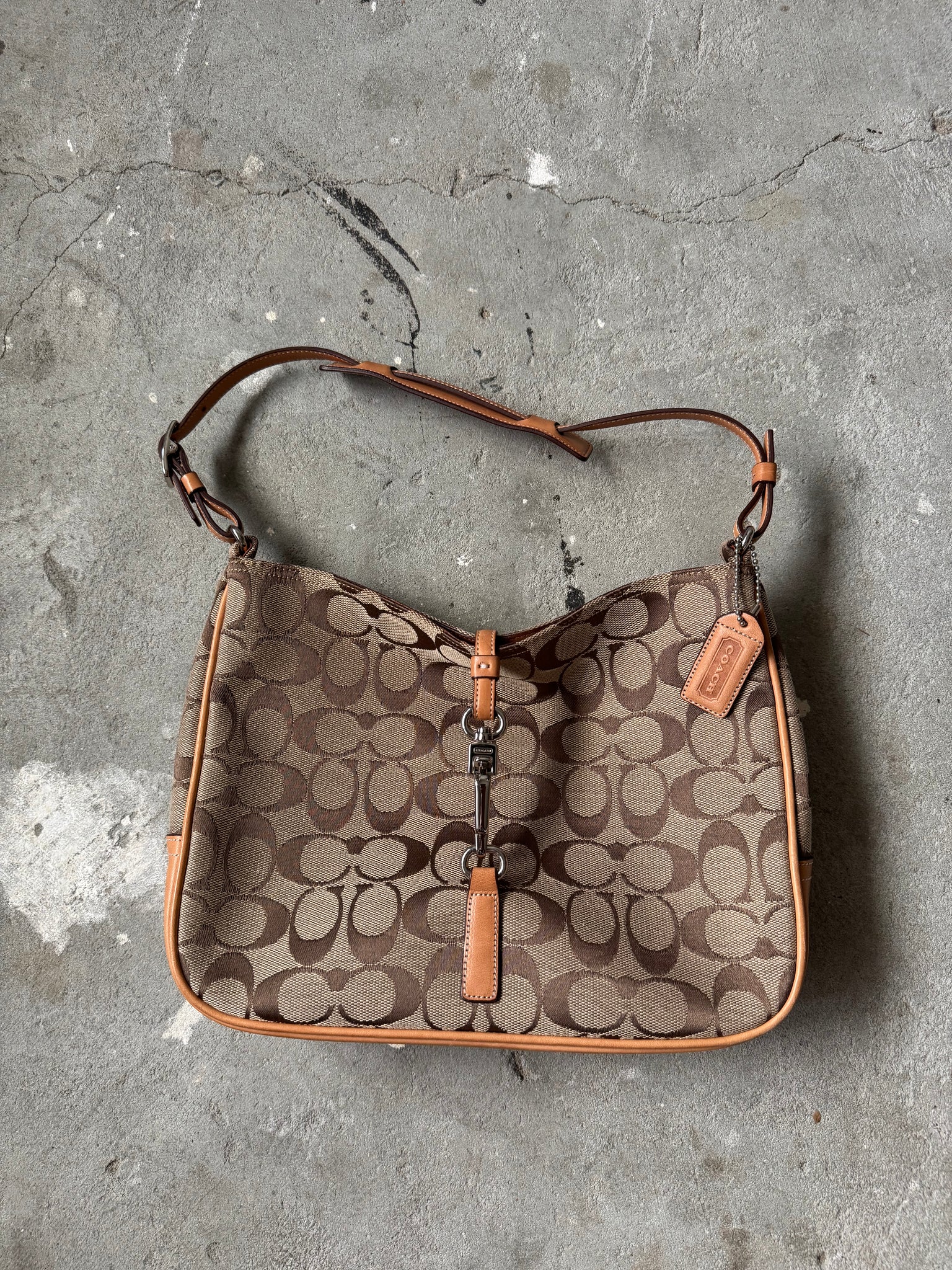 Coach Hobo Signature Clip Canvas Hand Bag Beige
