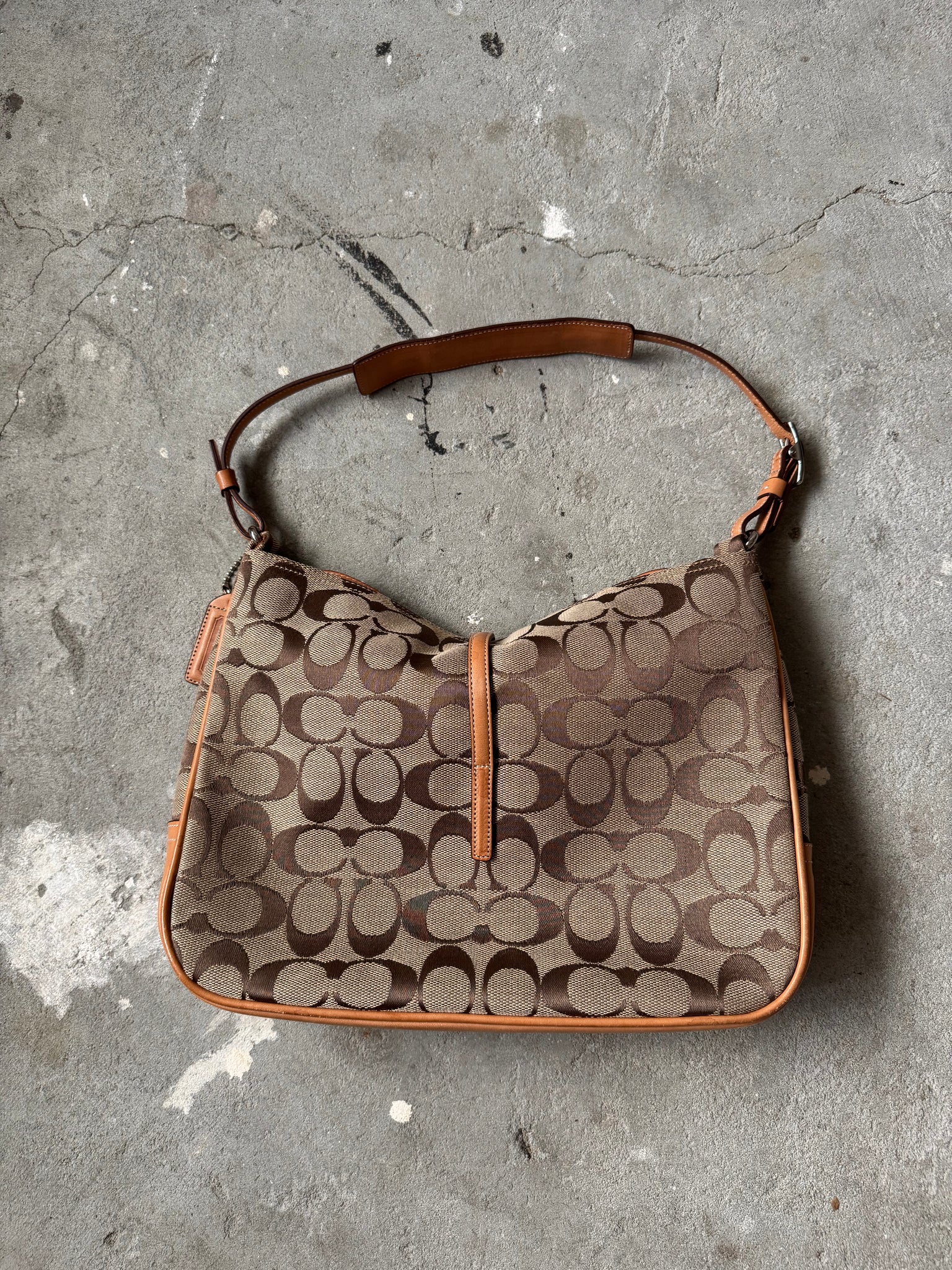 Coach Hobo Signature Clip Canvas Hand Bag Beige