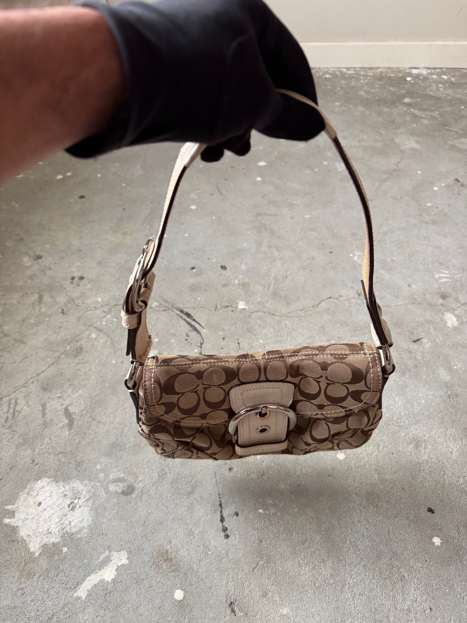Coach Signature Soho Flap Shoulder Bag Beige/White