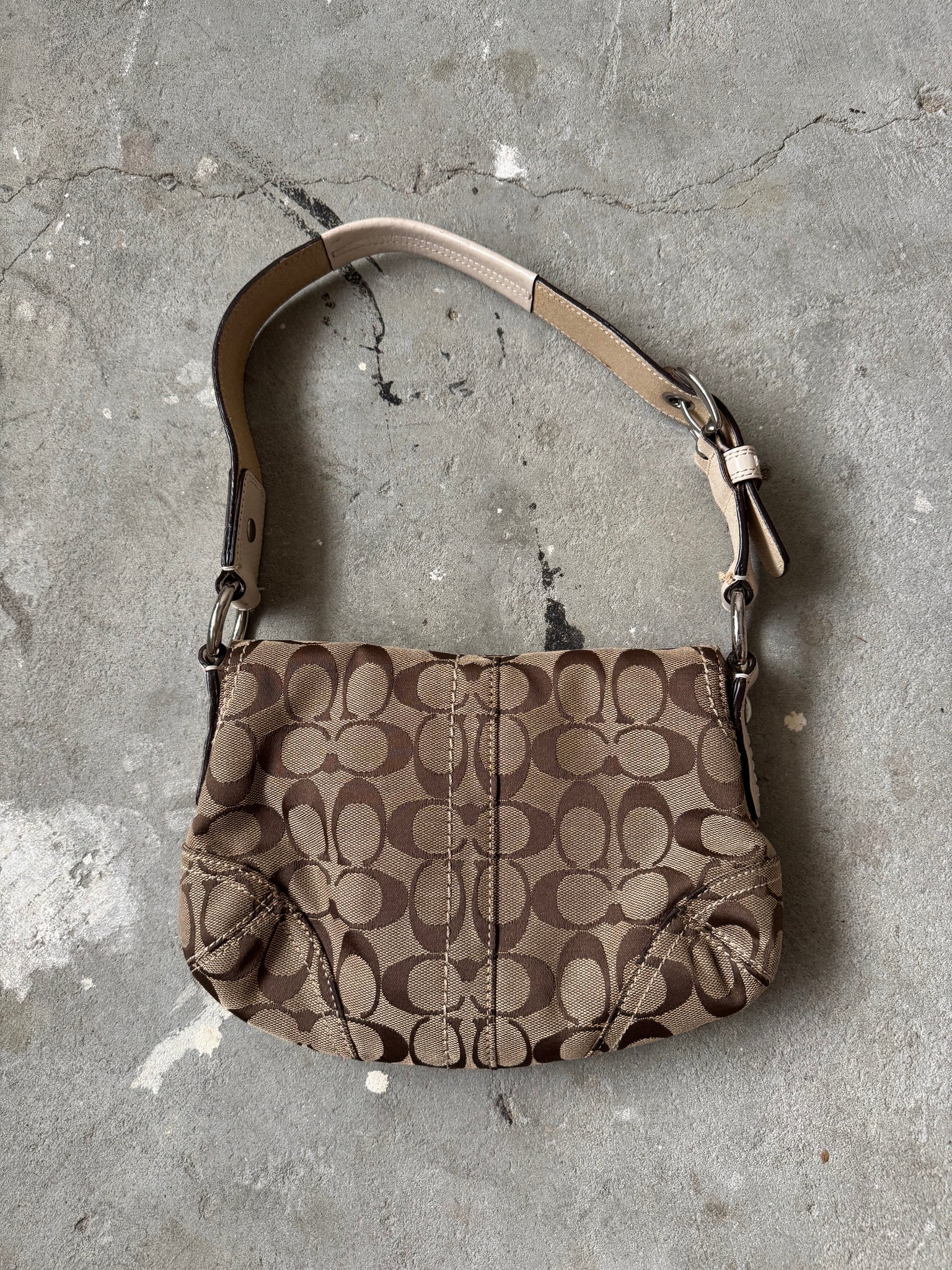 Coach Signature Soho Flap Shoulder Bag Beige/White