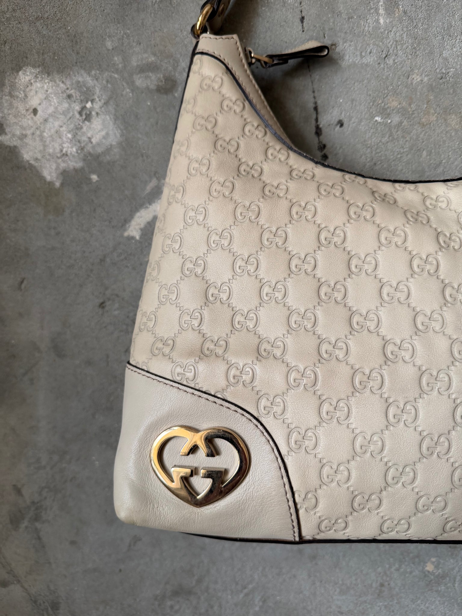 Gucci GG Monogram Guccissima Heart Hobo Shoulder Bag White