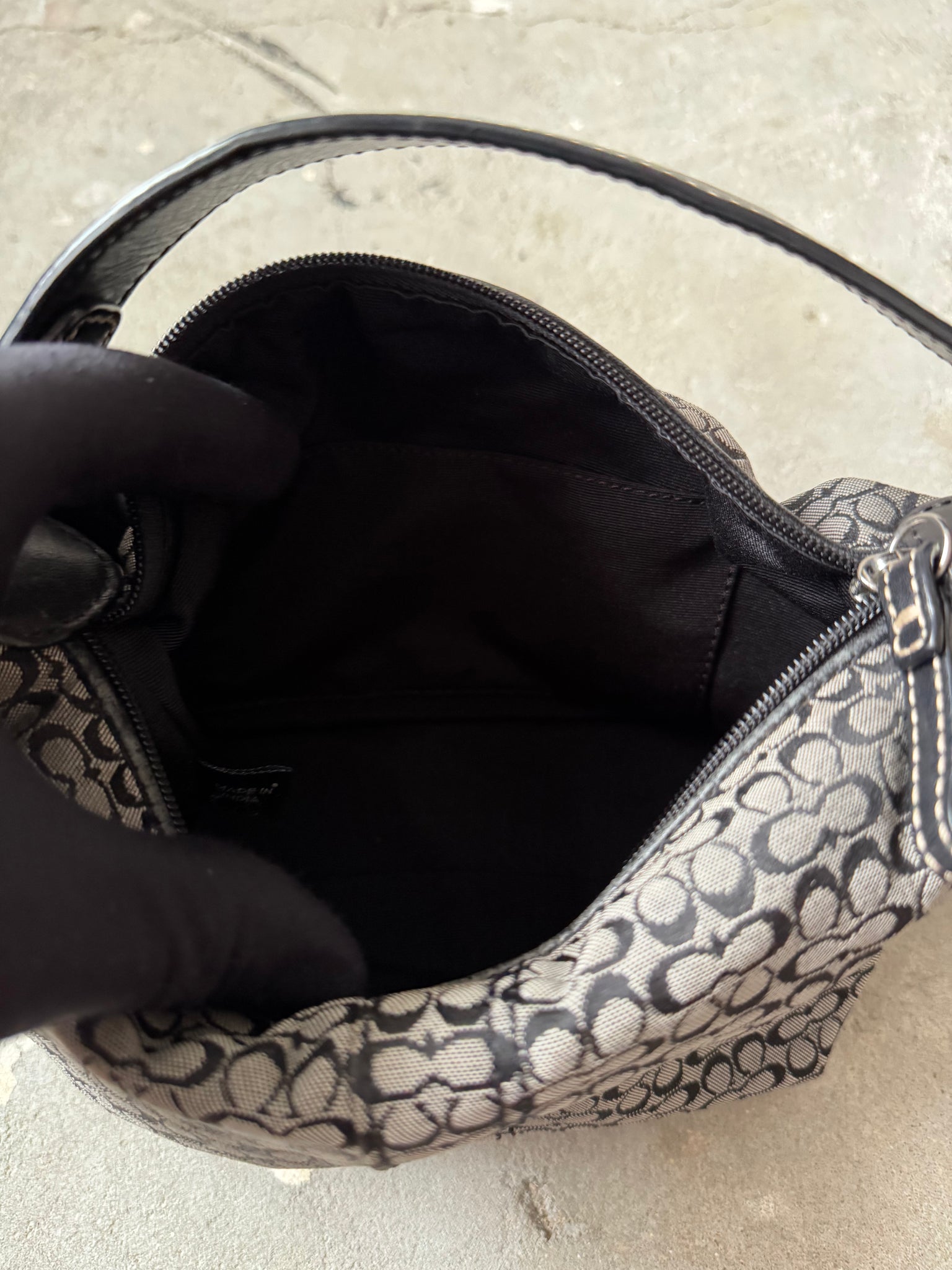 Coach Signature Mini Hobo Shoulder Bag Grey/Black