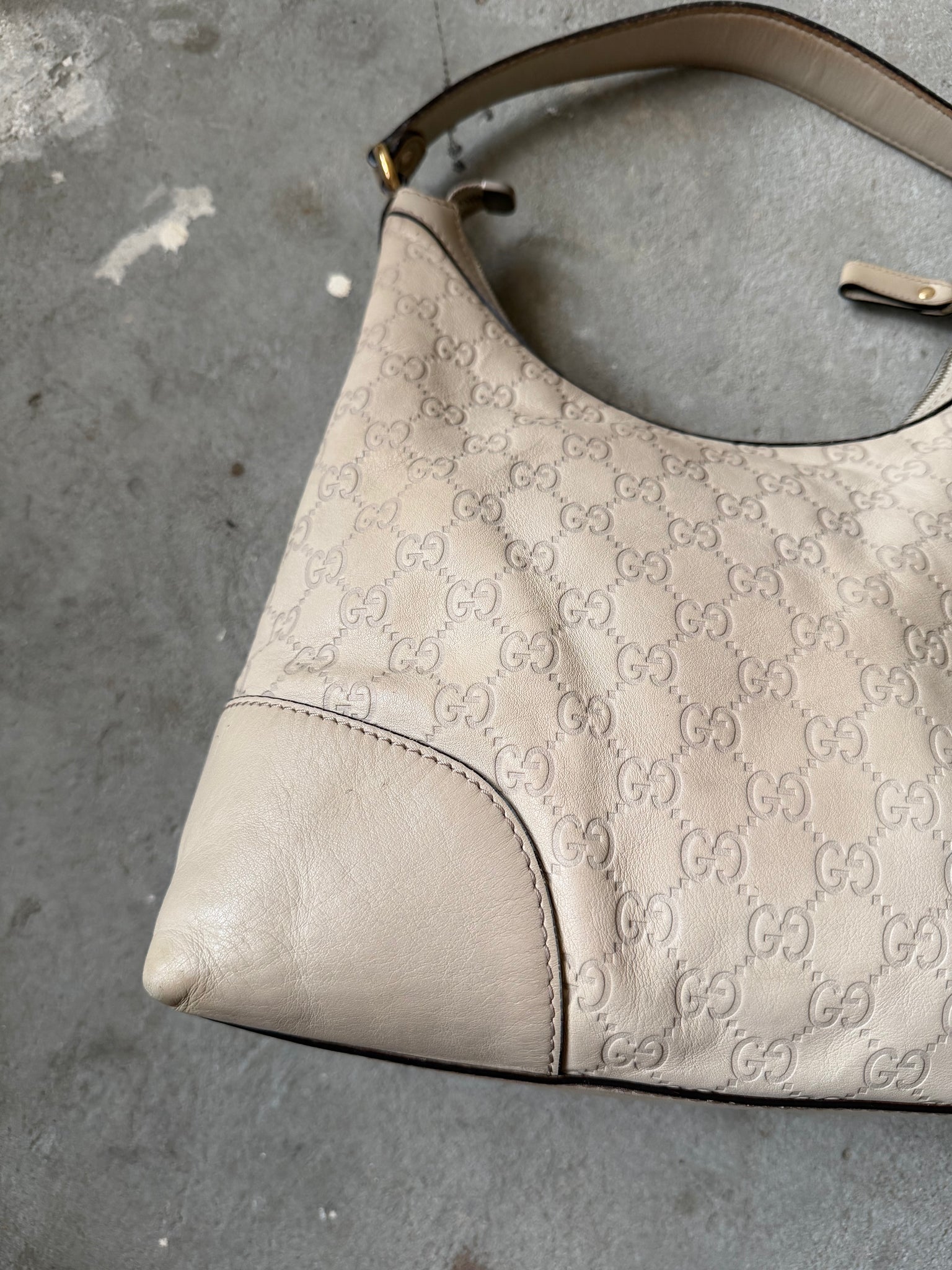 Gucci GG Monogram Guccissima Heart Hobo Shoulder Bag White