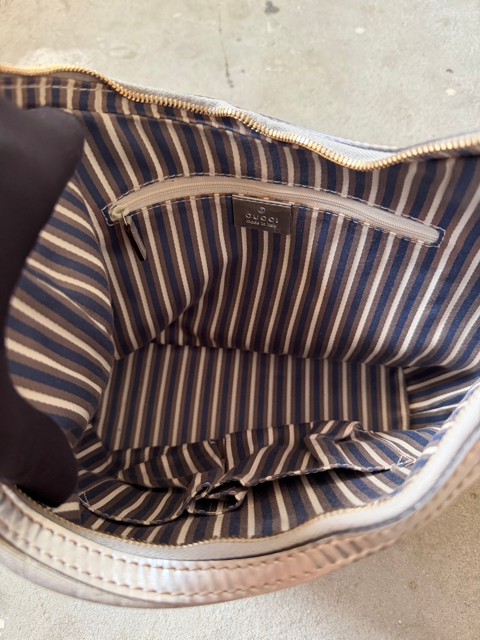 Gucci GG Monogram Britt Hobo Shoulder Bag Silver